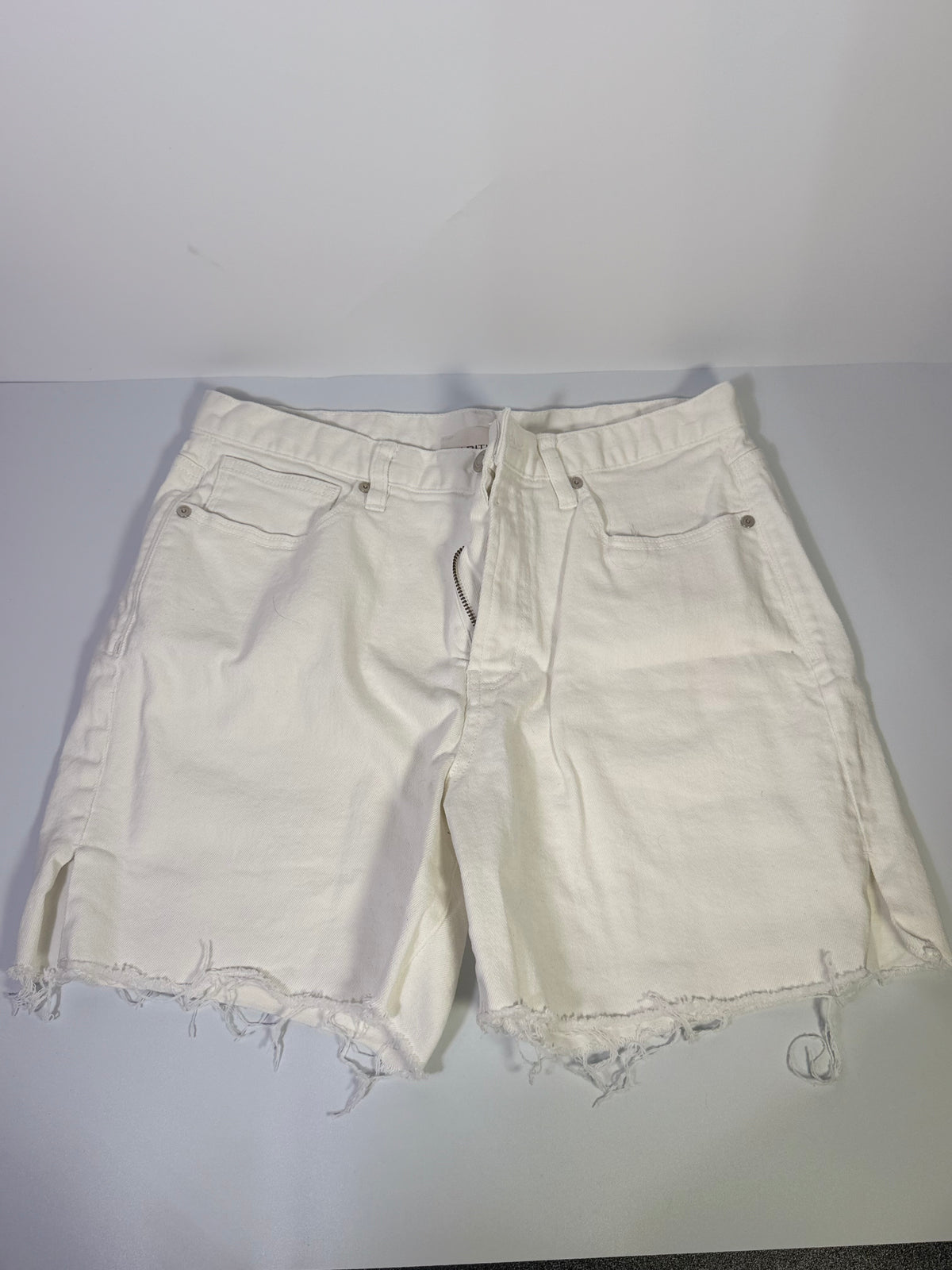 Habitual Skylar women's white denim Bermuda shorts in size 10/30 with raw hem, casual clothing for women.