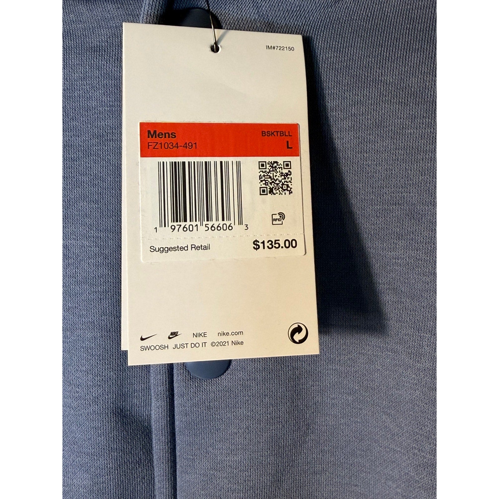 Nike LeBron men's blue basketball bomber jacket with snap buttons, lightweight FZ1034-491, front view showing design details.