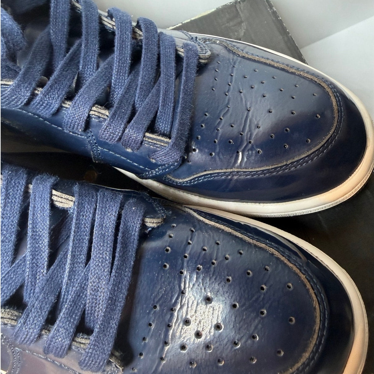 Men's Air Jordan 1 Retro High OG DSM sneakers in Obsidian and White by Barry's X Nike, size 10, from 2015.