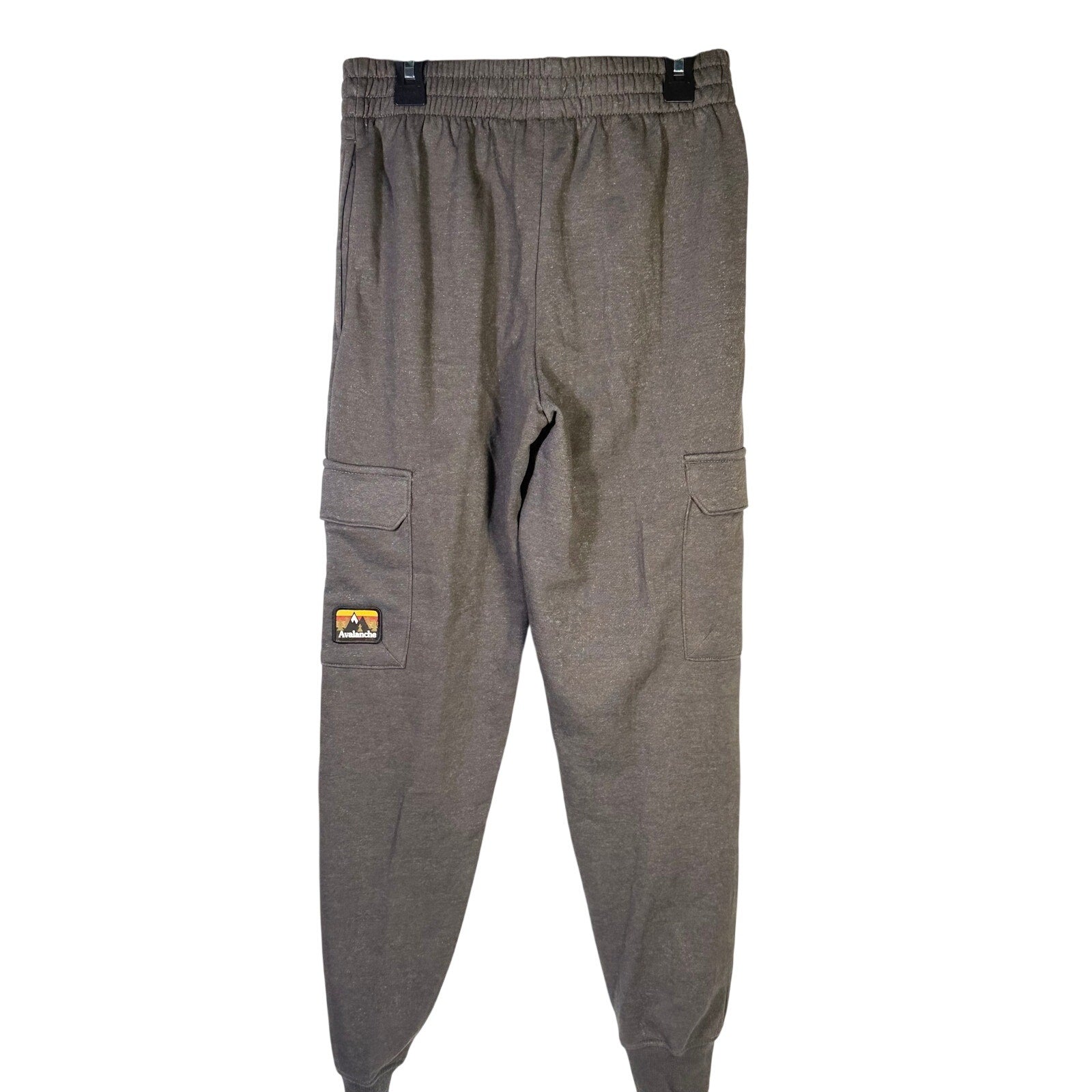 Avalanche boys gray cargo jogger sweatpants in size large 14/16, featuring a comfortable fit and multiple cargo pockets.