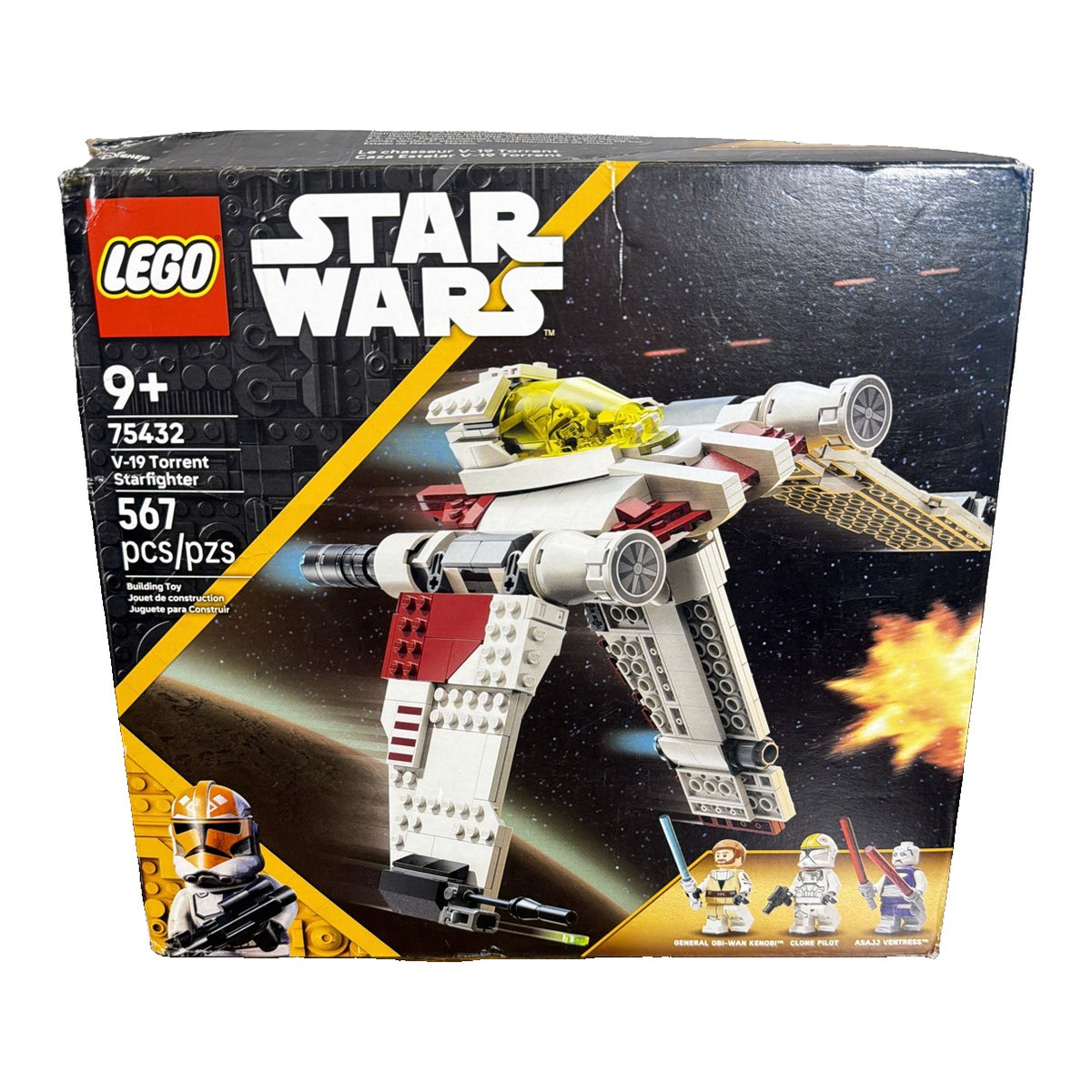LEGO Star Wars 75432 V-19 Torrent Starfighter building toy with 567 pieces, featuring detailed spaceship model on a damaged box.