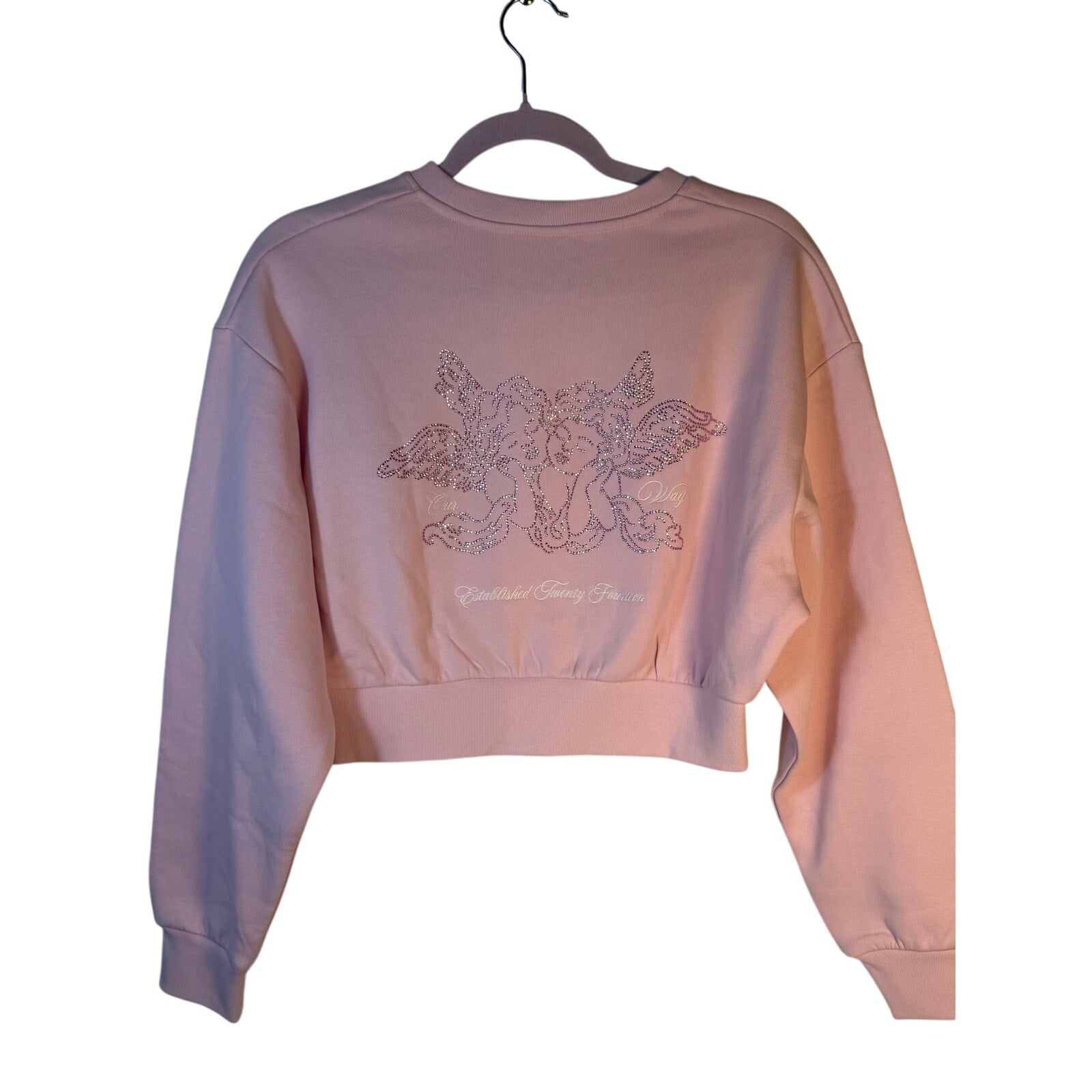 Hoodrich women's pink cropped sweatshirt with rhinestone logo, crewneck pullover, small size, casual stylish sweatshirt.