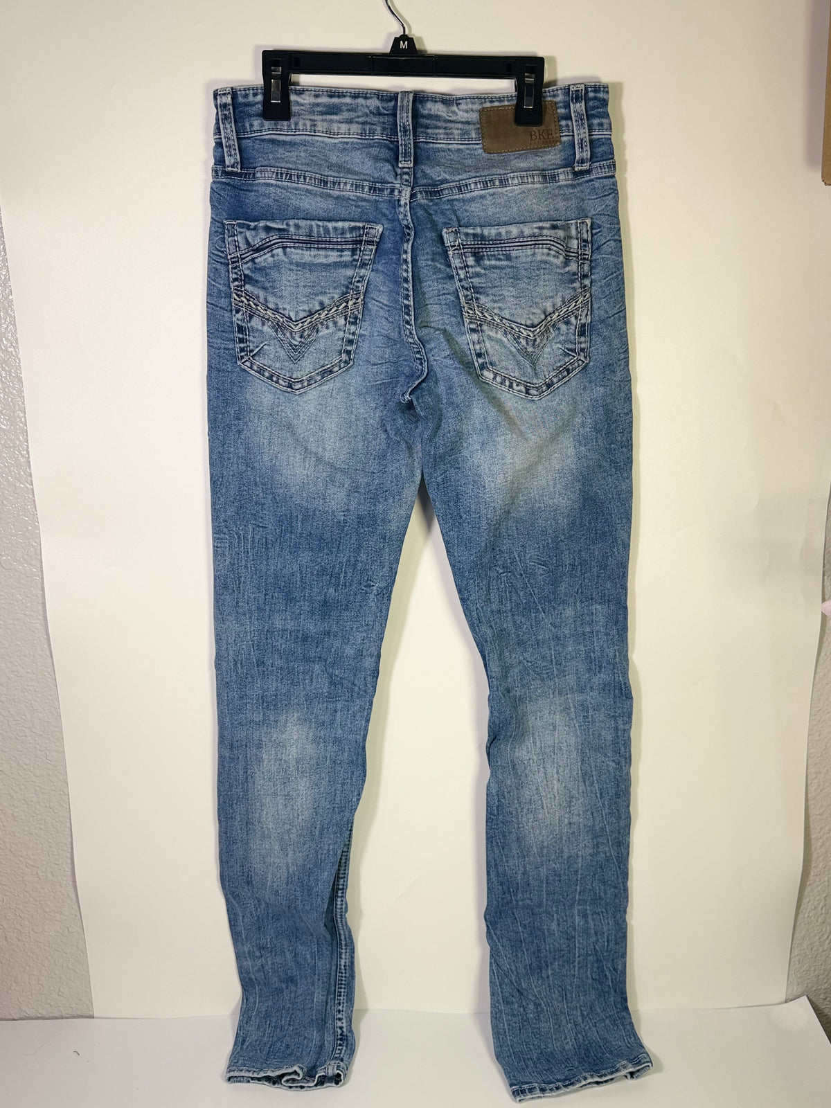 Light wash BKE Men's Tyler straight leg jeans in size 29x34, showing the fit and classic denim details.