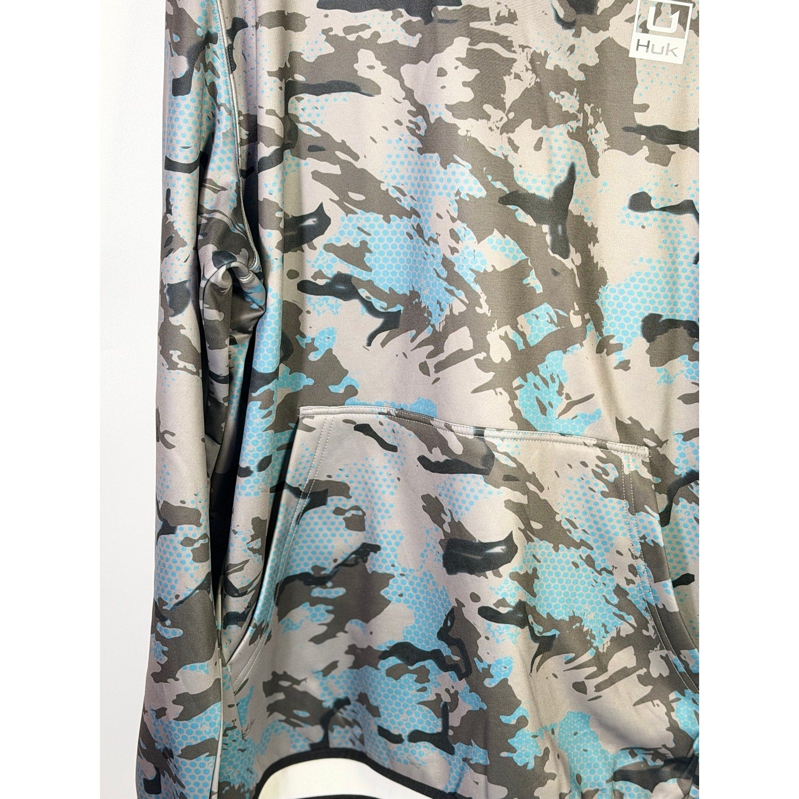 Hulk Men’s Cold Front KC Camo Fishing Hoodie in gray blue, size XL, featuring camouflage pattern and front pocket detail.