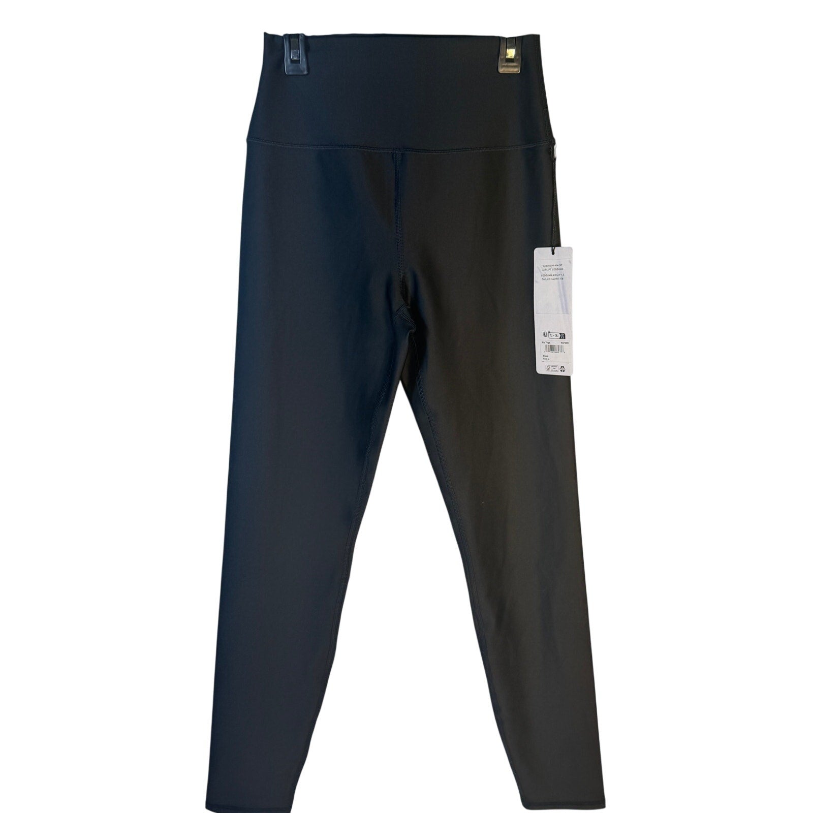 Alo Yoga Airlift 7/8 high waist leggings for women in black, showing the form-fitting stretch fabric and high-rise design.