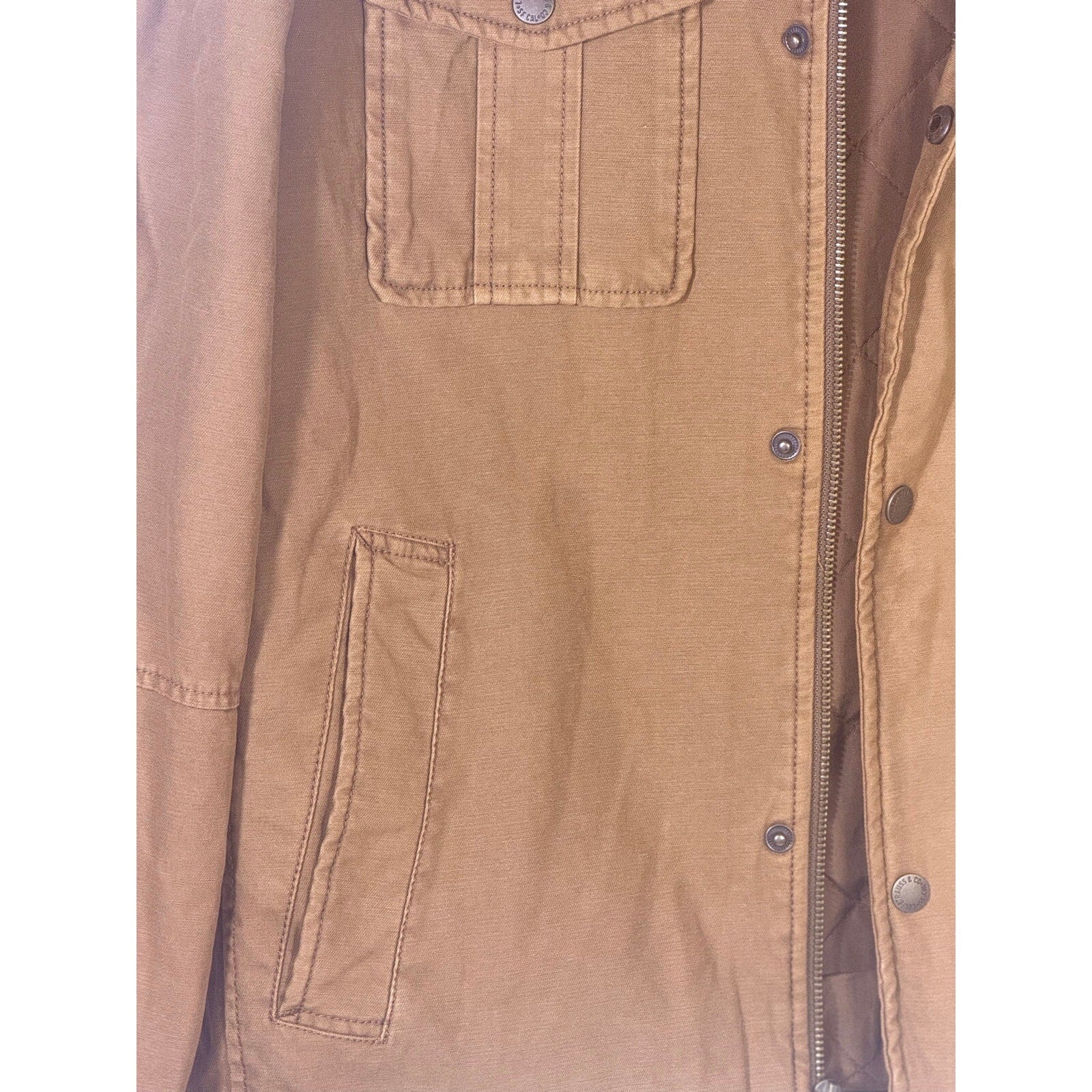 Levi’s men's tan canvas quilted utility field jacket, size medium, shown with front view and quilted detailing.