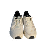 On Cloud 5 women's athletic running shoes in white, US size 9.5, pre-owned, with cushioned soles and sleek design.