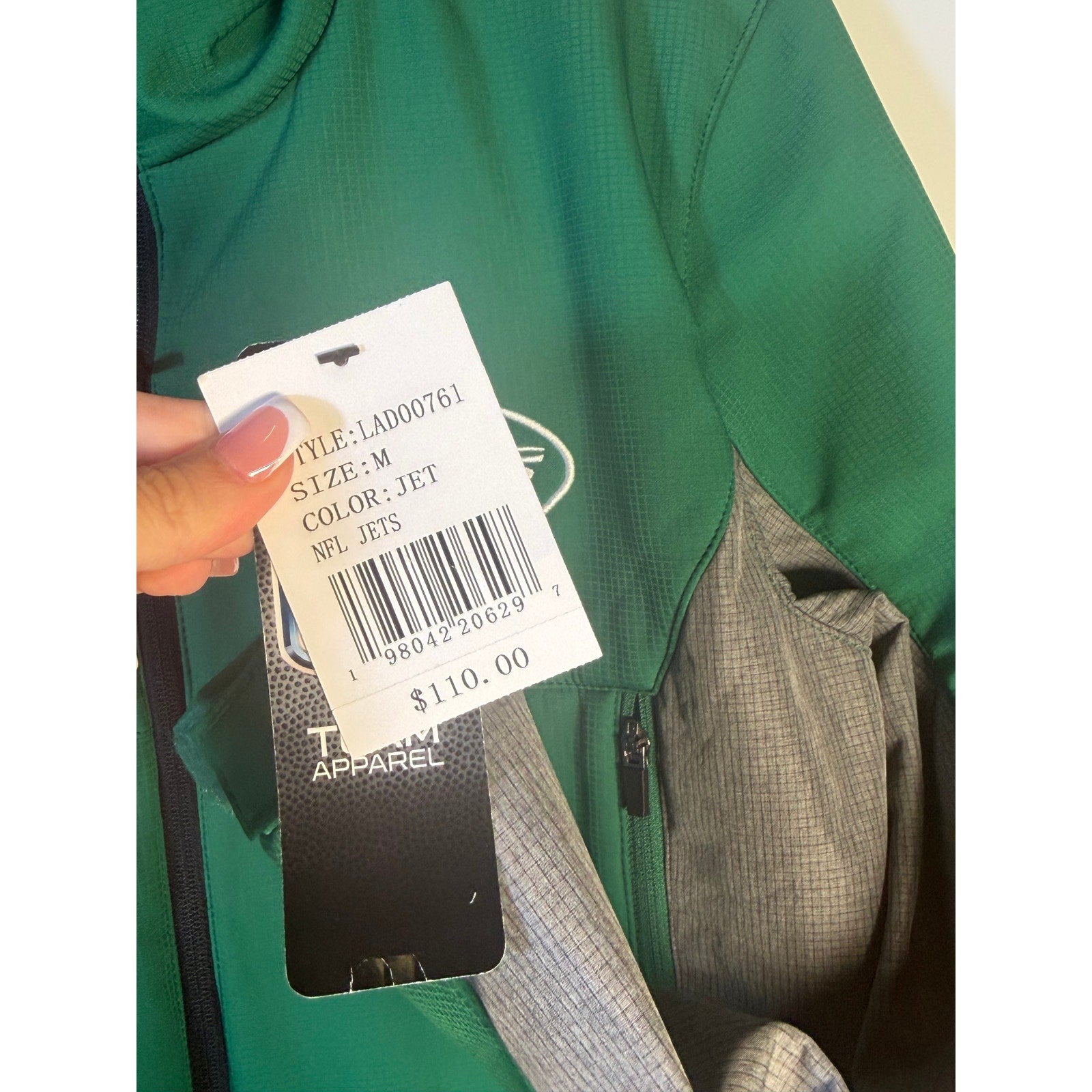 NFL New York Jets women's full zip jacket in green and gray, medium size, NFL Team Apparel, new with team logo.