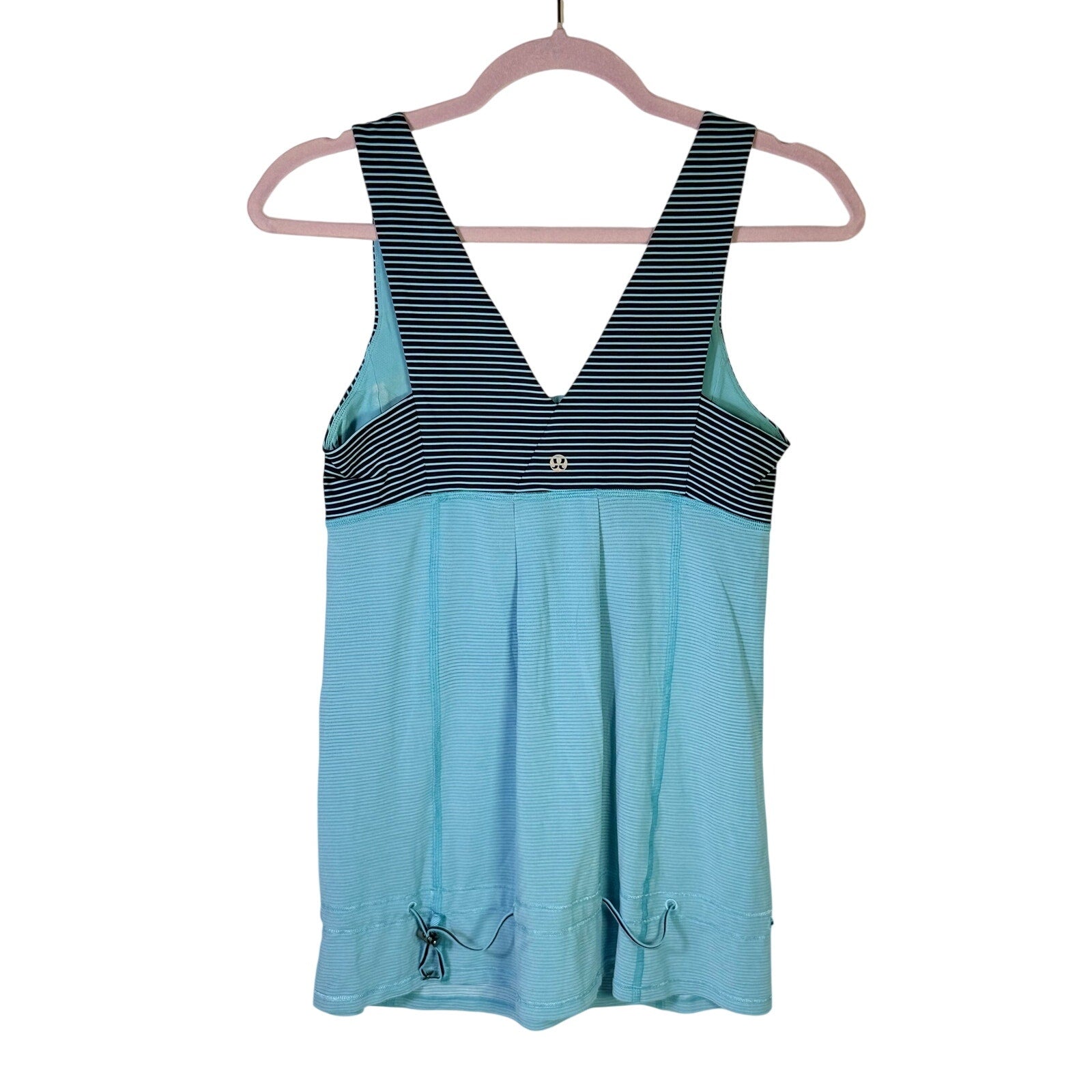 Lululemon Women’s Size 6 Blue Striped V-Neck Athletic Tank Top Drawcord