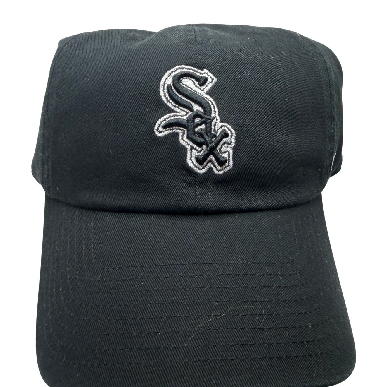 ’47 Chicago White Sox Black Clean Up adjustable baseball hat with MLB logo, one size fits most, classic sports cap style.