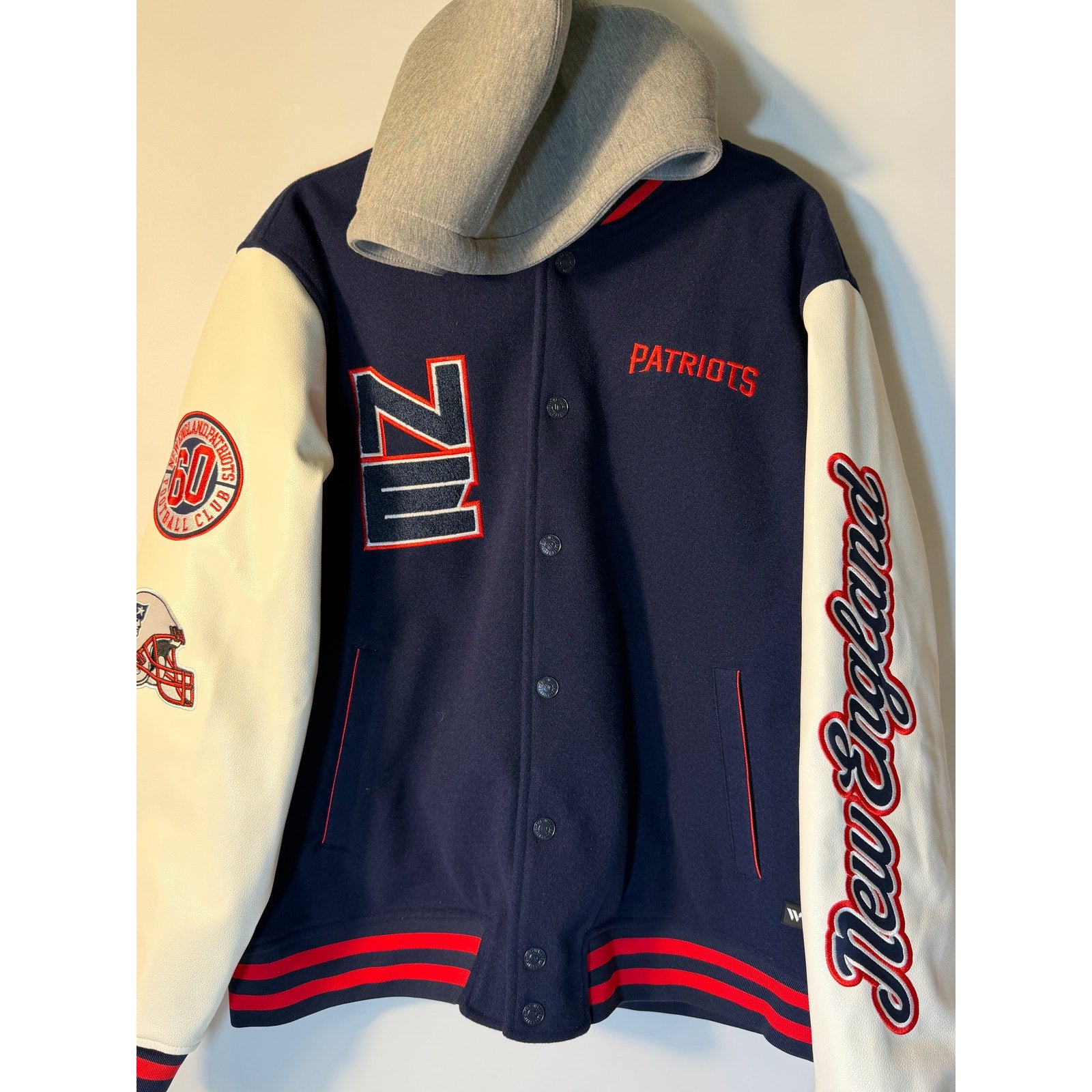 New England Patriots women's varsity hoodie in blue and white with embroidered team logo, wool and faux leather details, size XL.