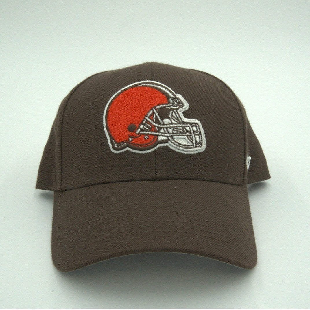 ‘47 Brand Cleveland Browns NFL football hat with adjustable strap, featuring team logo and classic baseball cap style.