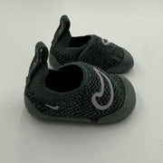 Nike Swoosh 1 toddler sneakers in vintage green with Nike branding, featuring a classic design and comfortable fit.
