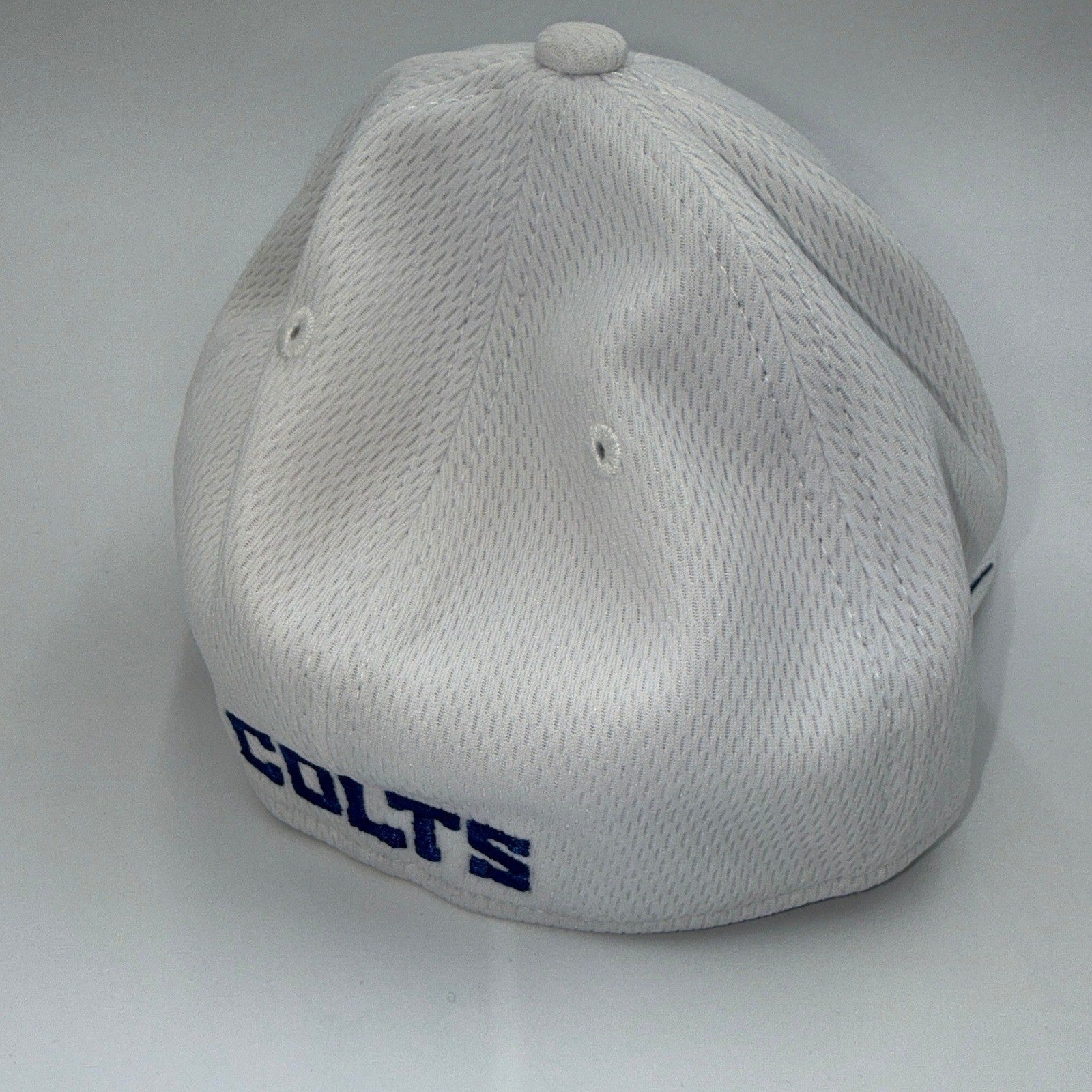 New Era NFL 39THIRTY Indy Colts fitted hat with embroidered team logo and side callout, in size small/medium.