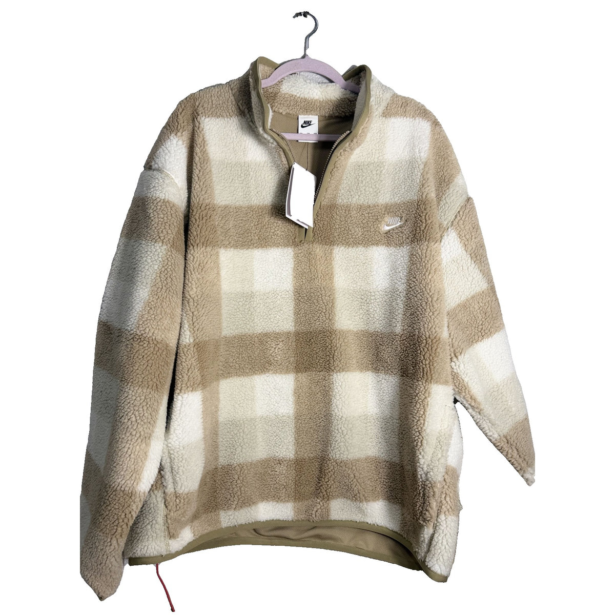 Nike Club Sherpa plaid half-zip pullover jacket for men in khaki and cream, featuring a cozy sherpa lining and relaxed fit.