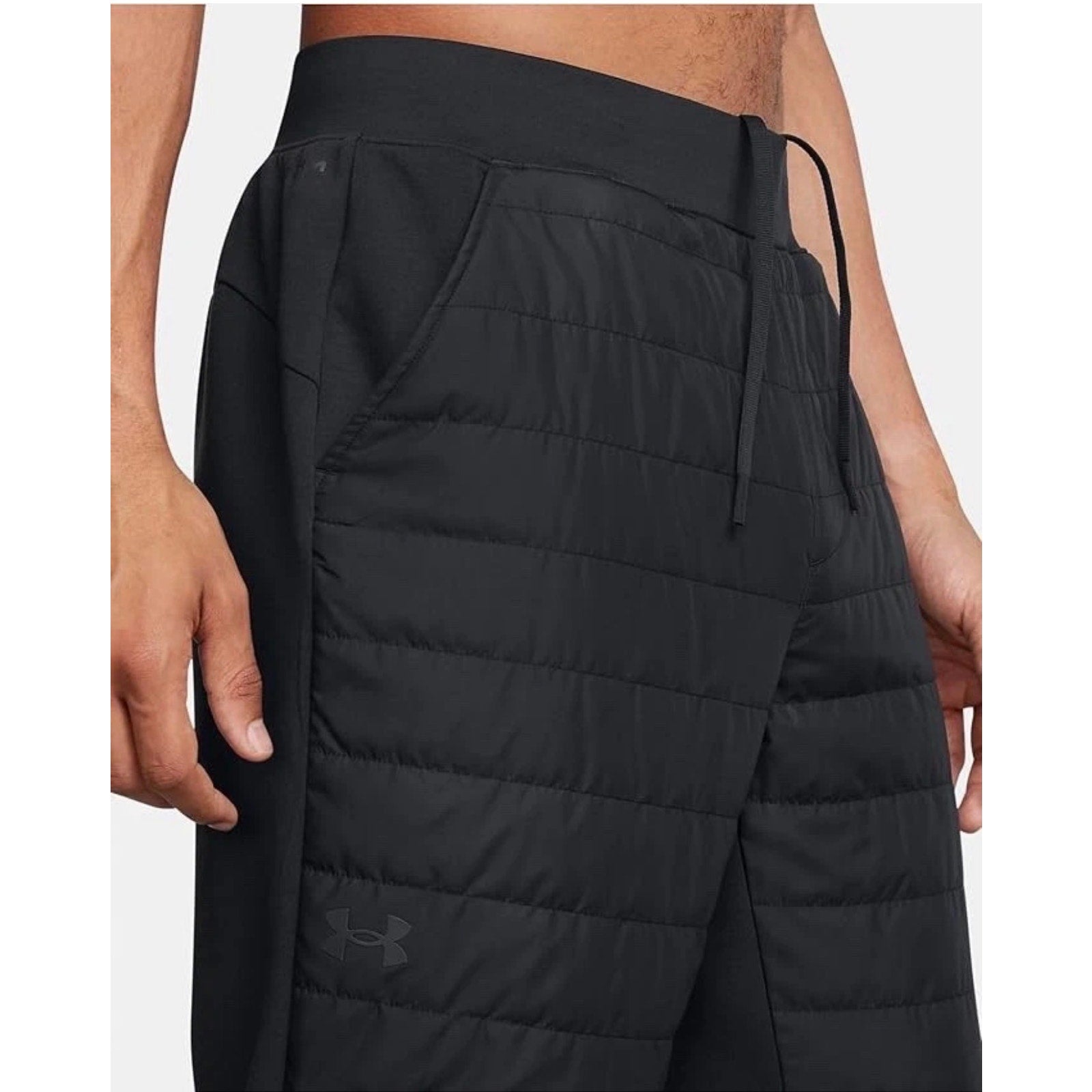 Under Armour Unstoppable insulated jogger pants for men in 3XL, black, loose fit with side pockets and athletic style.
