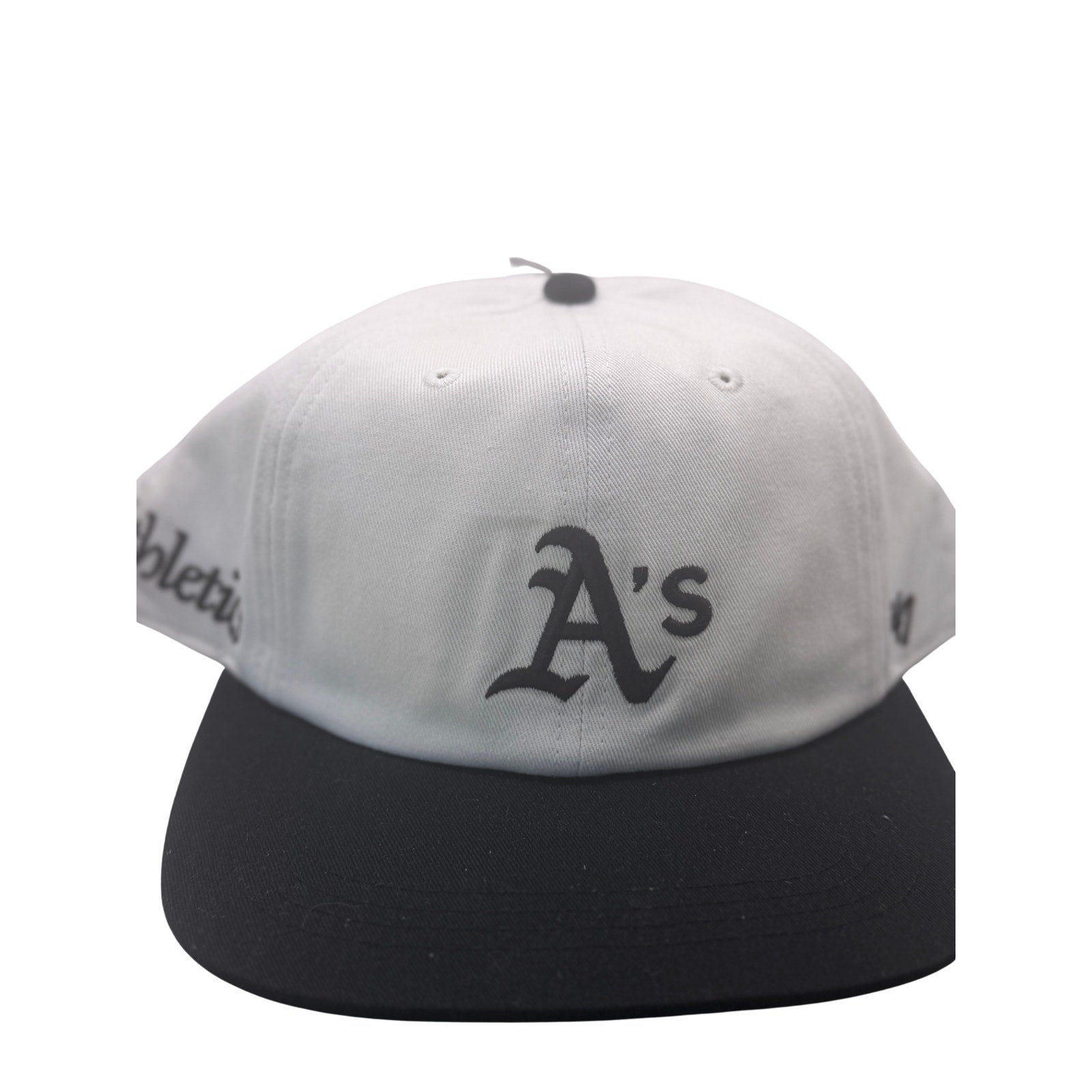 ’47 Oakland Athletics A’s adjustable snapback hat in gray and black with MLB logo, featuring a structured brim and team embroidery.