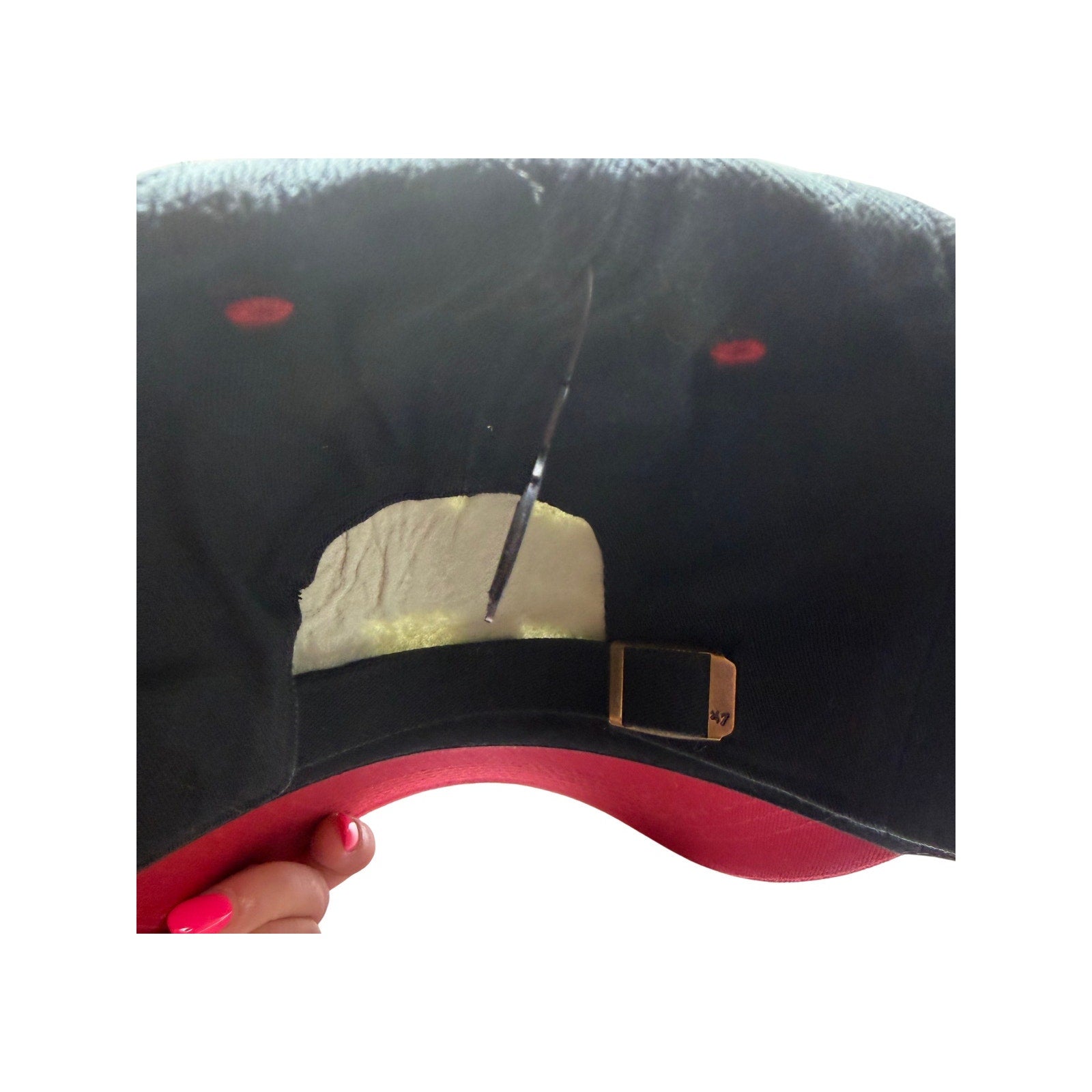 Arizona Diamondbacks MLB ’47 adjustable strapback hat in red, white, and black with team logo, one size fits most.