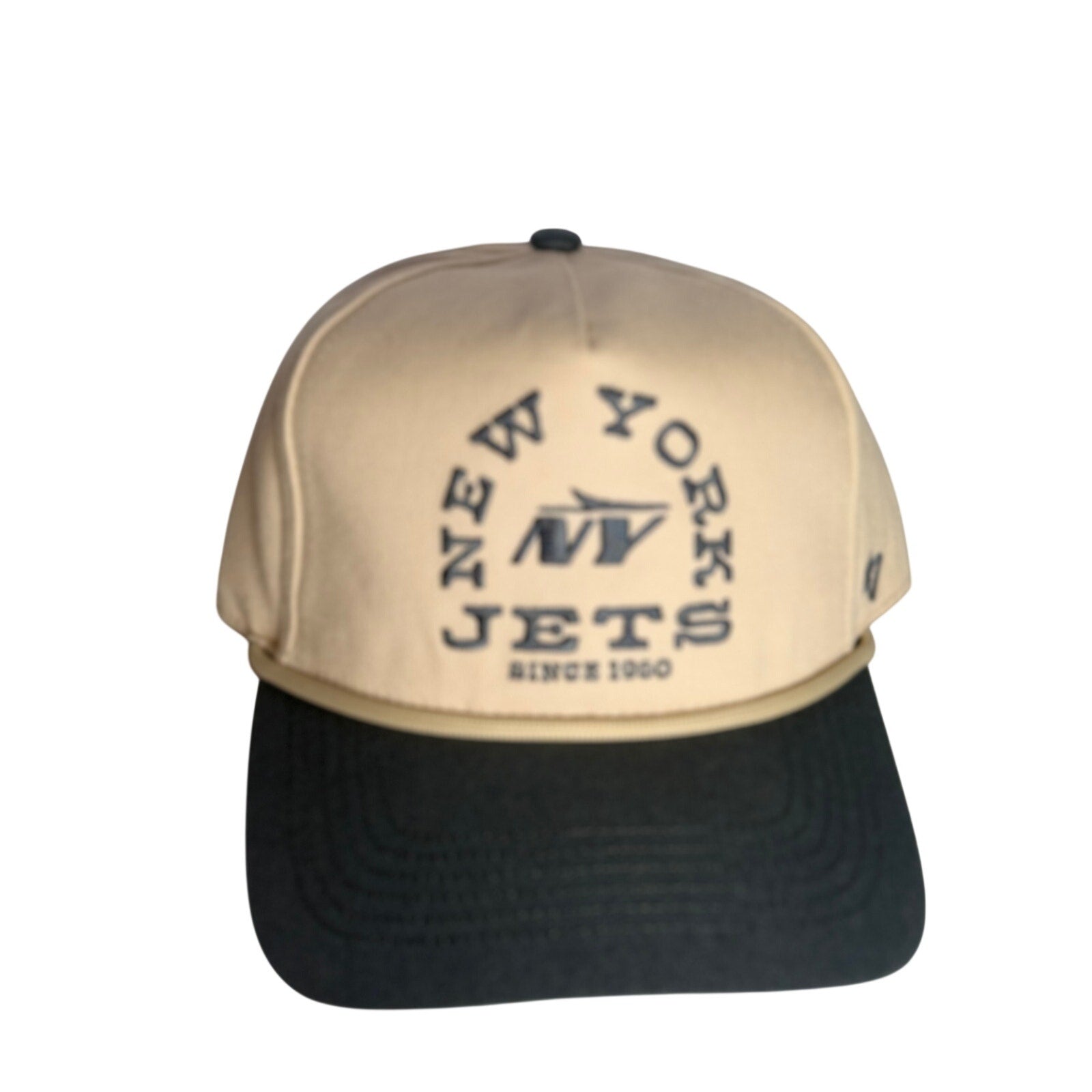'47 Brand New York Jets adjustable snapback hat in cream gray with NFL logo, OSFM fit, casual cap for Jets fans