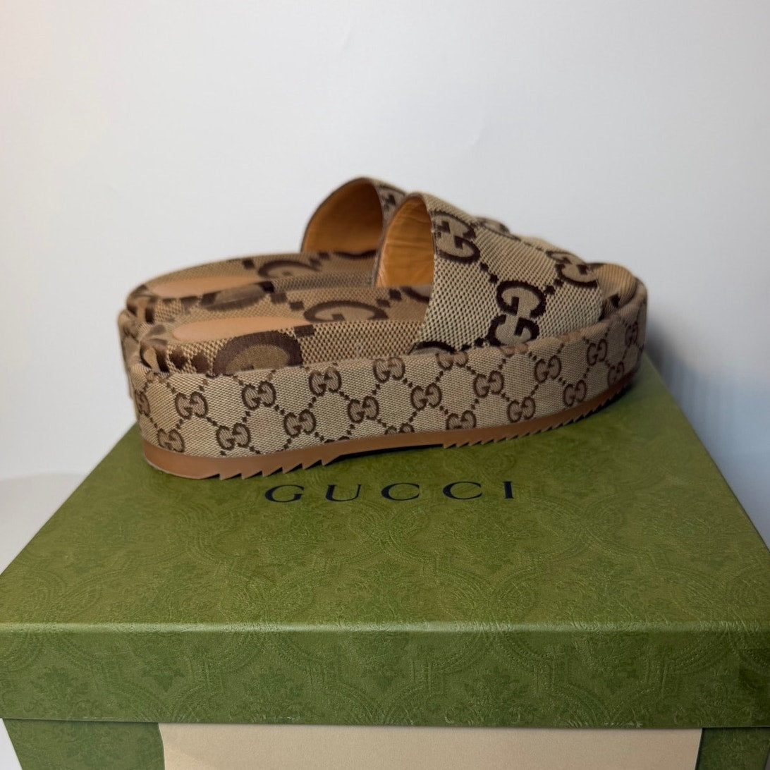 Gucci GG Logo Platform Slide Sandals – Beige/Brown – Women’s Size 8.5 (NIB)