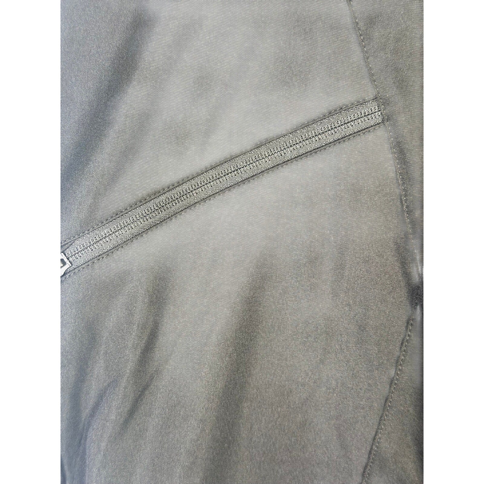 Gerry men's black insulated snow ski pants in XXL size, designed for winter sports with waterproof and thermal features.