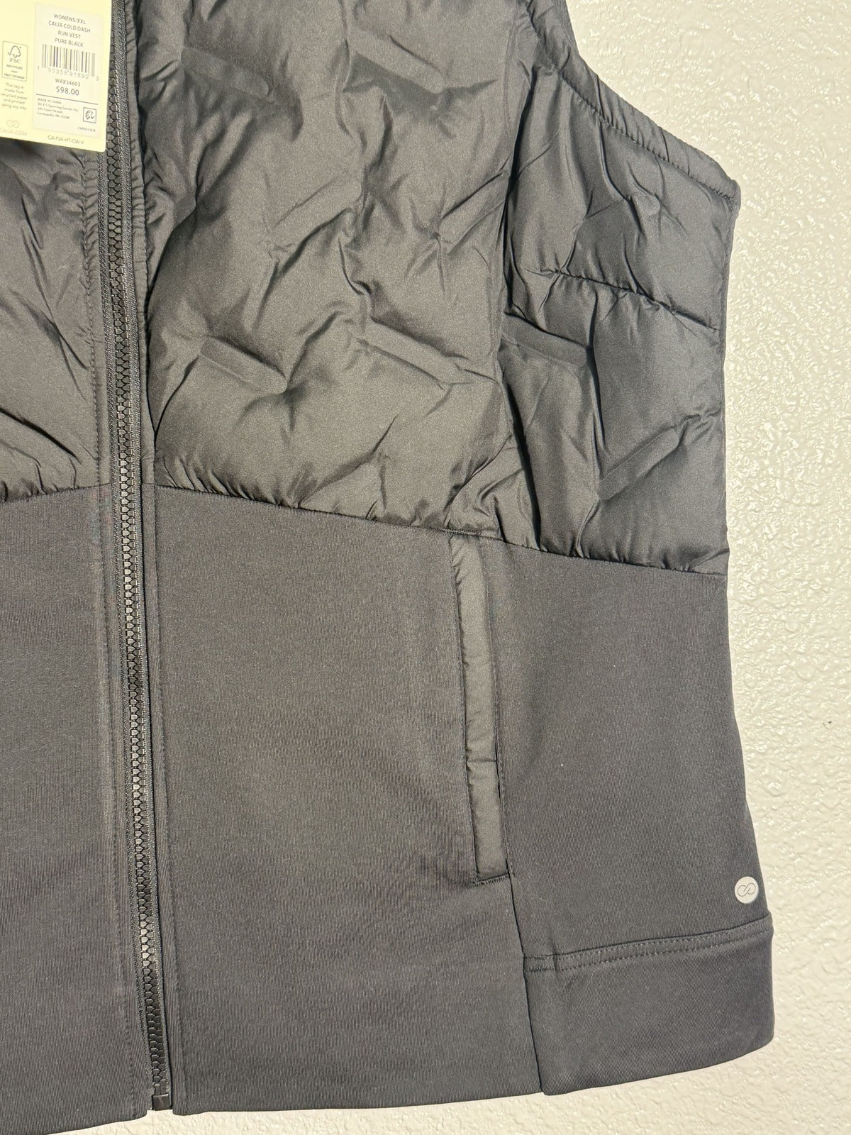 Women's CALIA Cold Dash Run Vest in pure black, XXL size, lightweight athletic vest designed for running and outdoor activities.