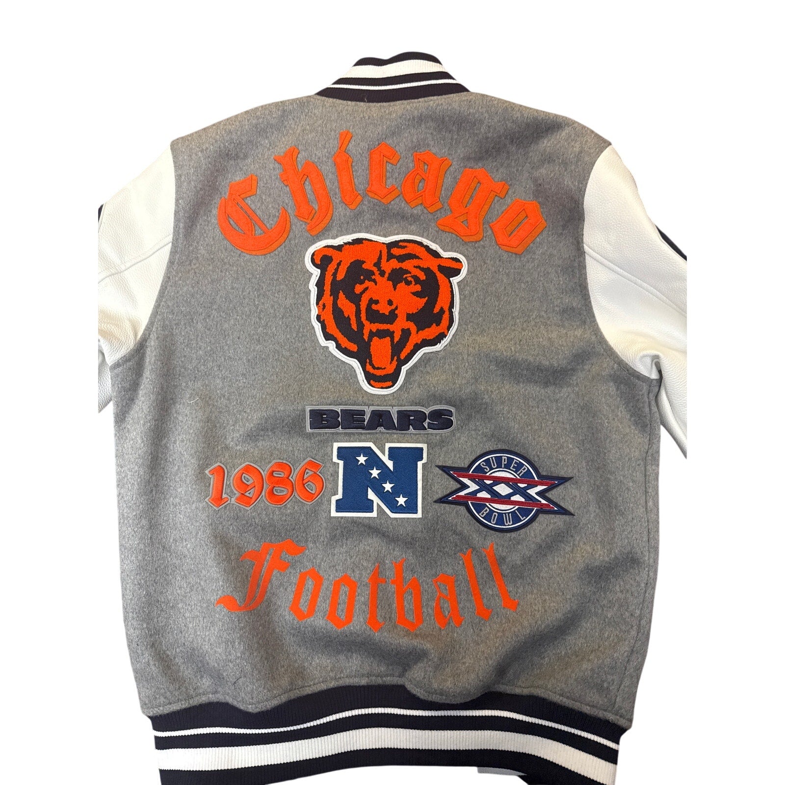 Pro Standard Luxury Athletic Collection - Chicago Bears Jacket M