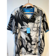 Black Robert Graham Pixar Hello Boys Hawaiian shirt with floral pattern, size 3XL, featuring Disney/Pixar design.