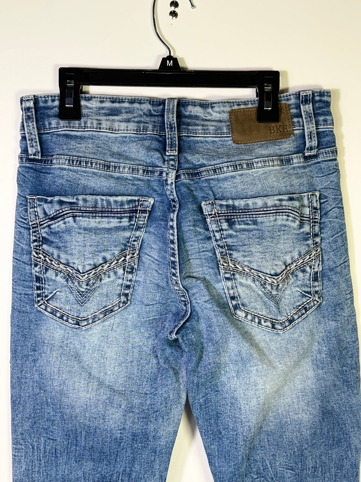 Light wash BKE Men’s Tyler straight leg jeans in size 29x34, displayed on a neutral background.
