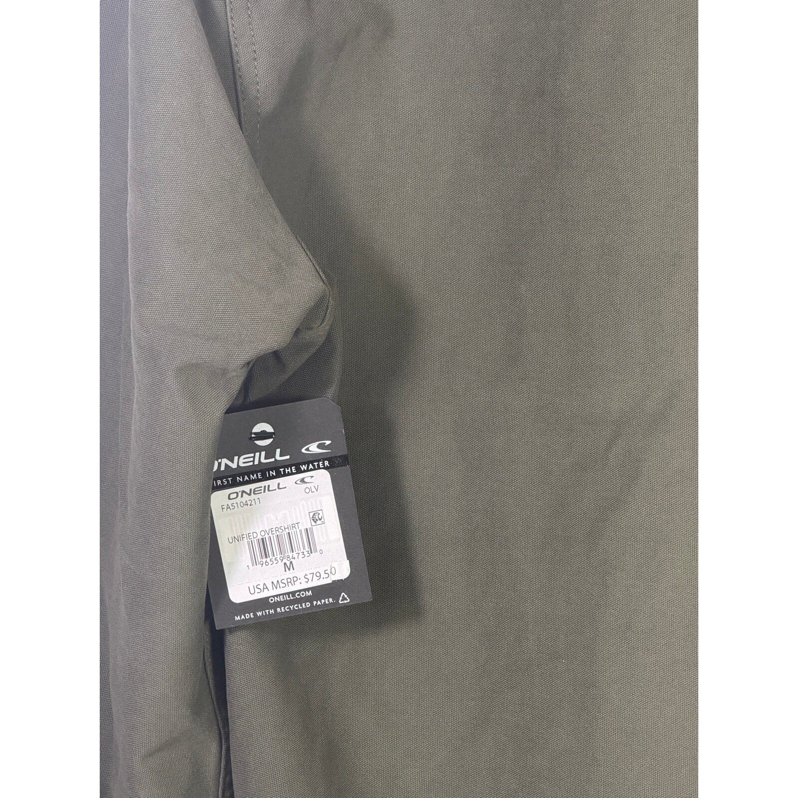 O'Neill men's olive green utility overshirt in size medium, featuring button-up design and chest pockets, new with tags.