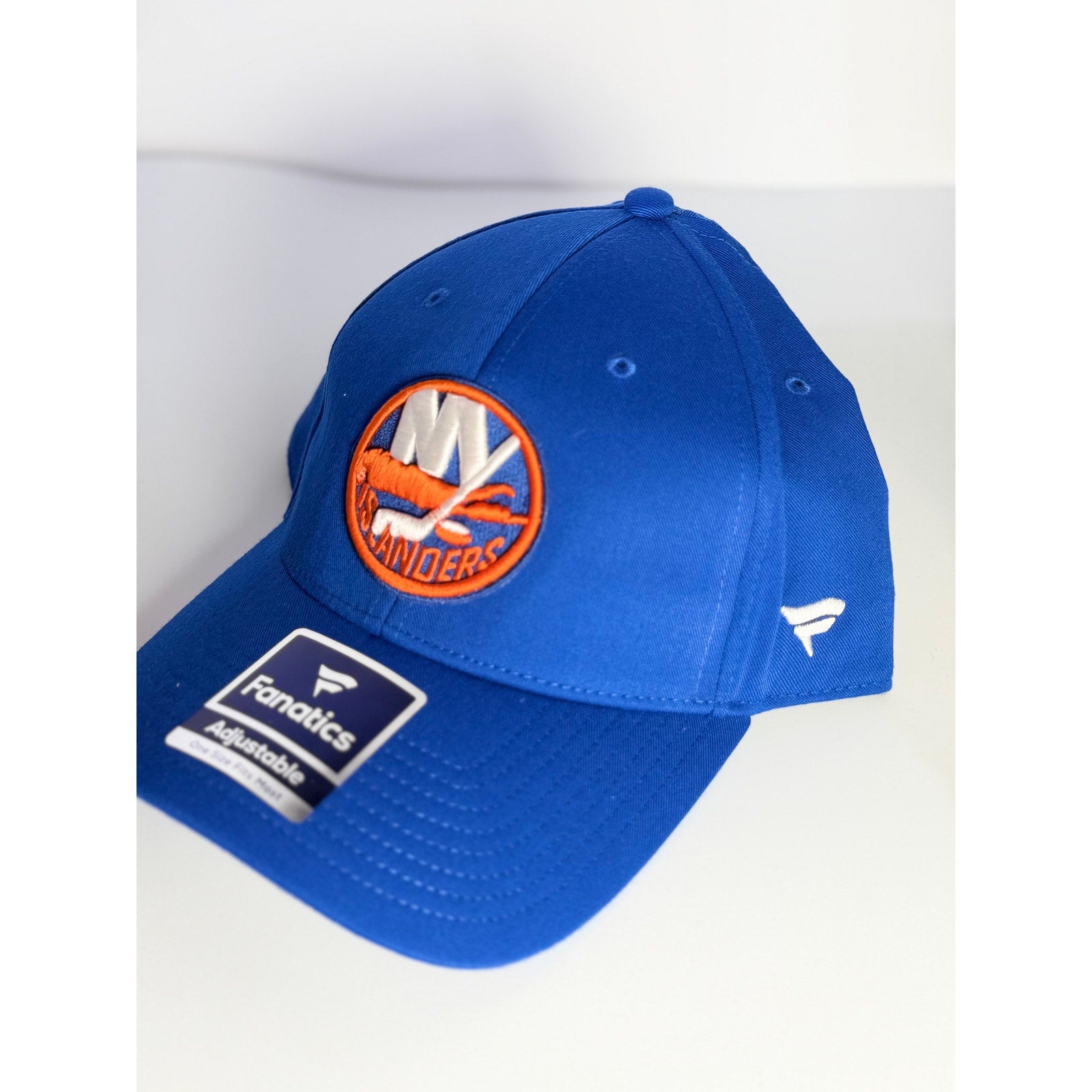 Fanatics New York Islanders adjustable blue NHL hockey cap hat showing embroidered team logo and adjustable strap