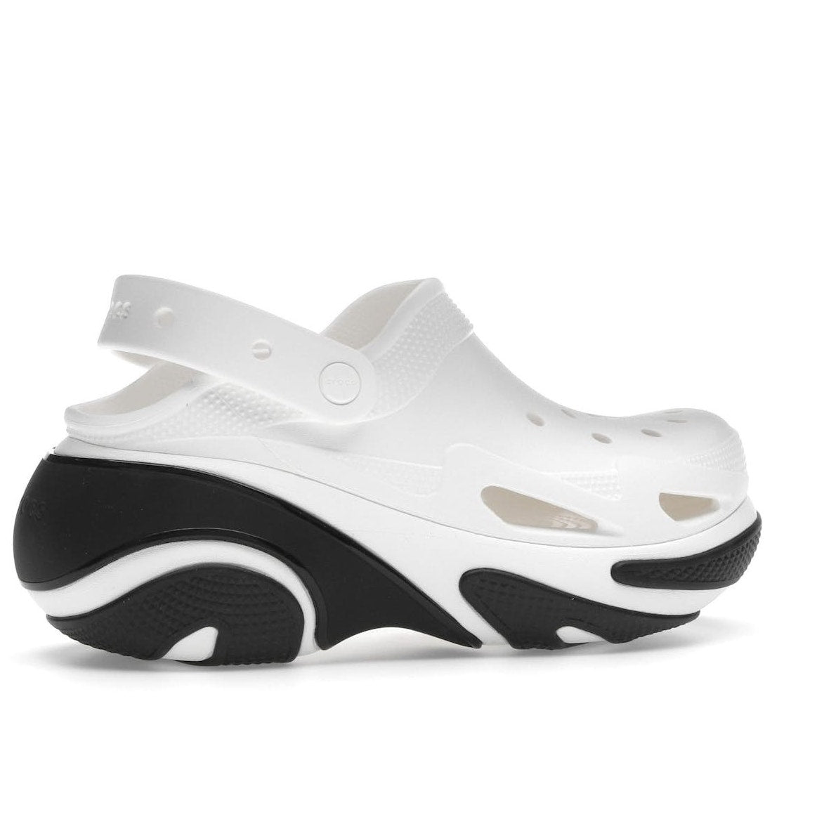 White Bubble Crush Crocs platform sandals for women’s size 10 and men’s size 8, with chunky sole and slip-on design.