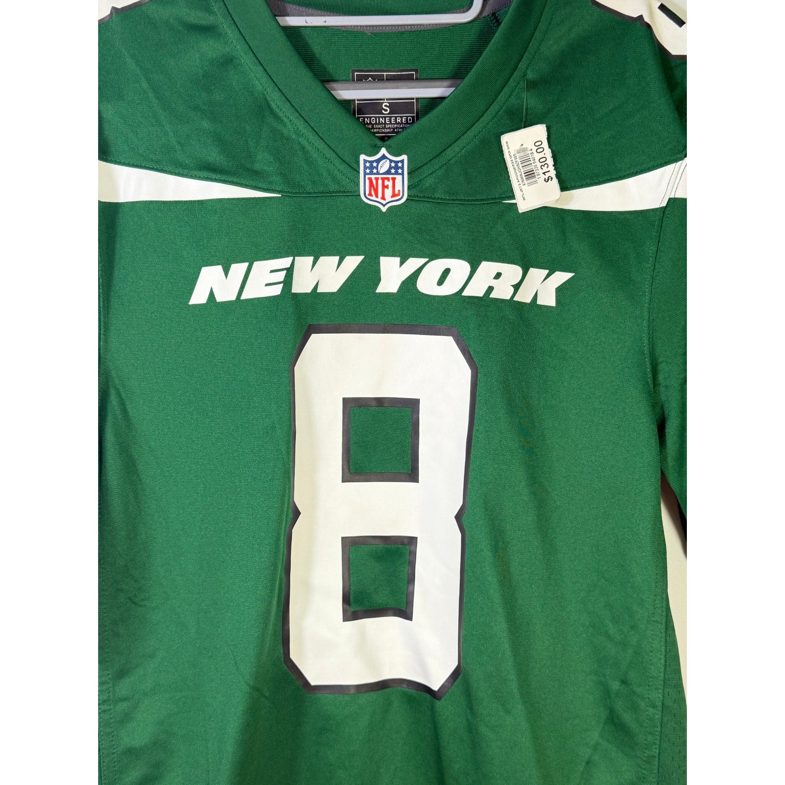 Nike New York Jets Aaron Rodgers #8 football jersey for men, small size, green, with Jets logo and player name.