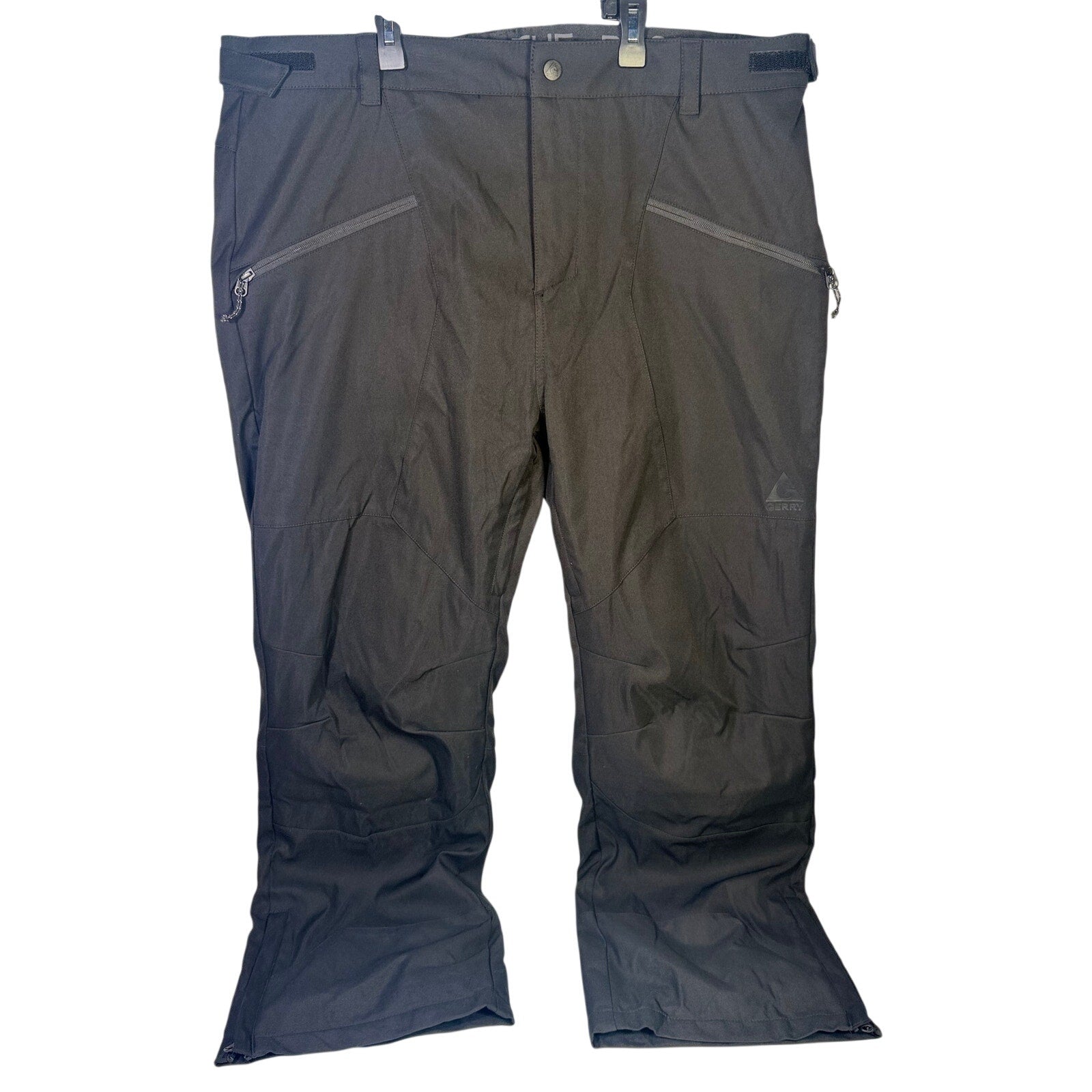 Gerry men's black insulated snow ski pants in size XXL, showing the waterproof fabric and adjustable waistband for winter skiing.