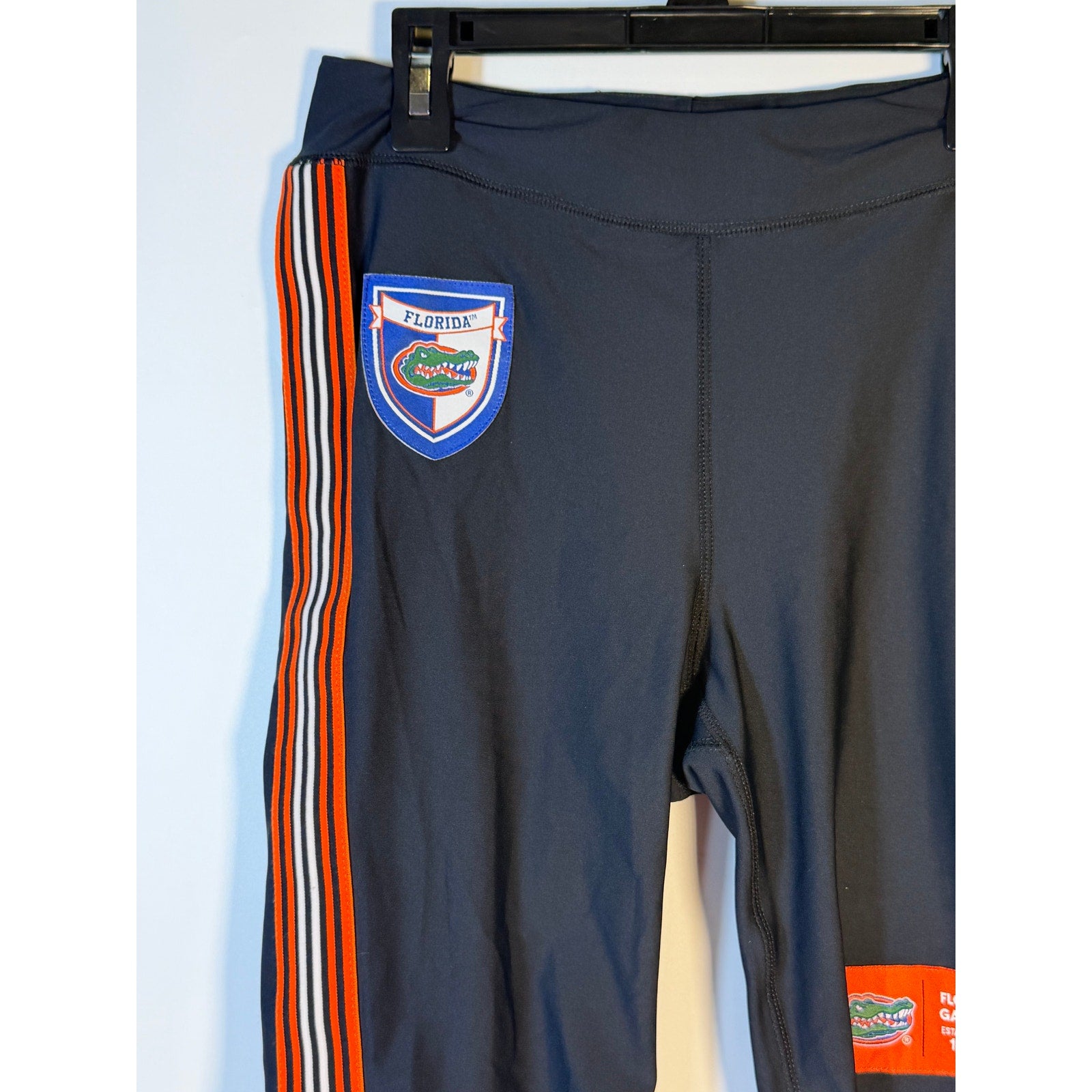 Wear by Erin Andrews Florida Gators navy biker shorts for women, size small, with athletic Gators logo and NCAA branding.