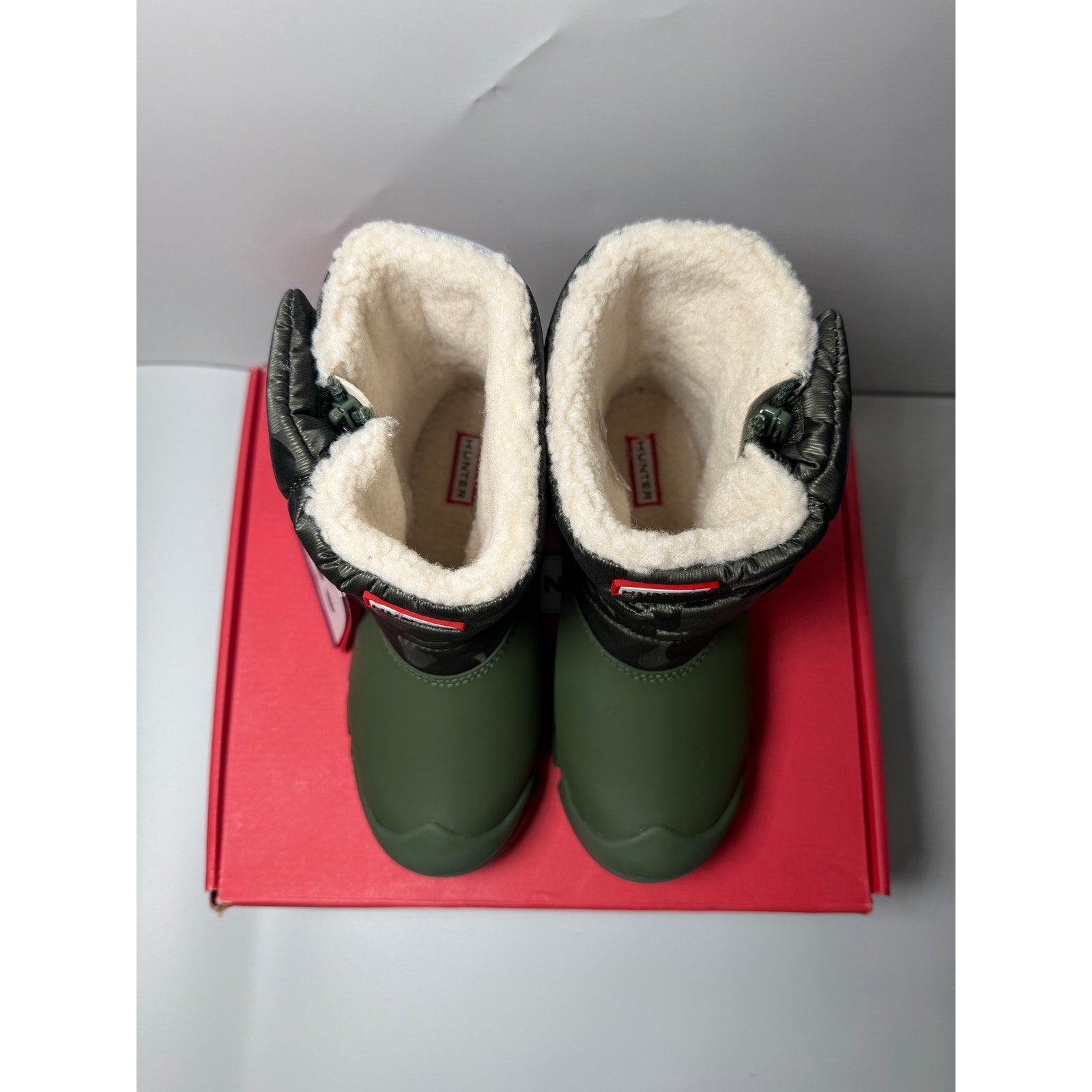 Hunter Intrepid Reflective Camo Snow Boots – Toddler Size 13