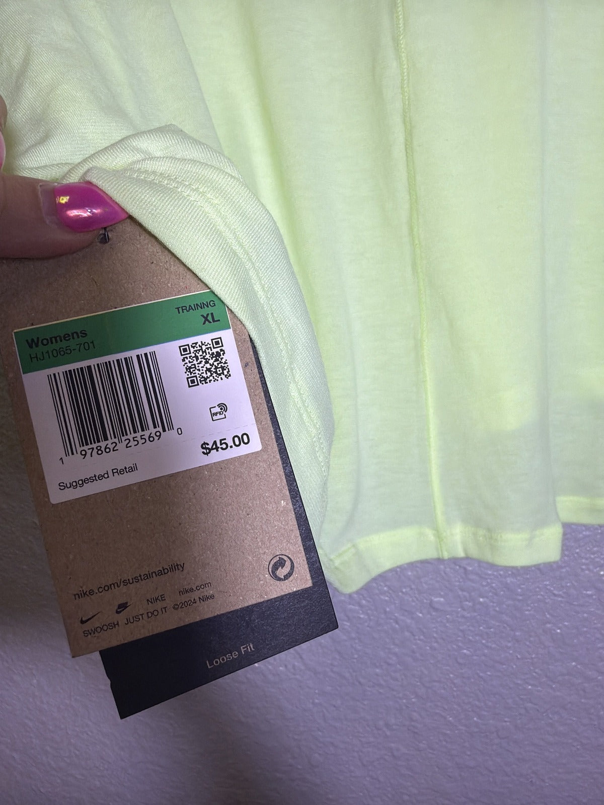 Nike One Loose Fit Cropped T-Shirt for women in neon yellow, short-sleeve training top, size XL, new with tags.