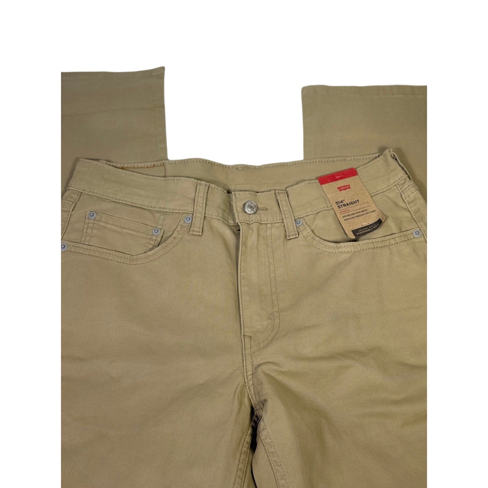Levi’s 514 men's straight fit stretch khaki pants in size 32x30, showing front view with classic khaki color and fabric texture.