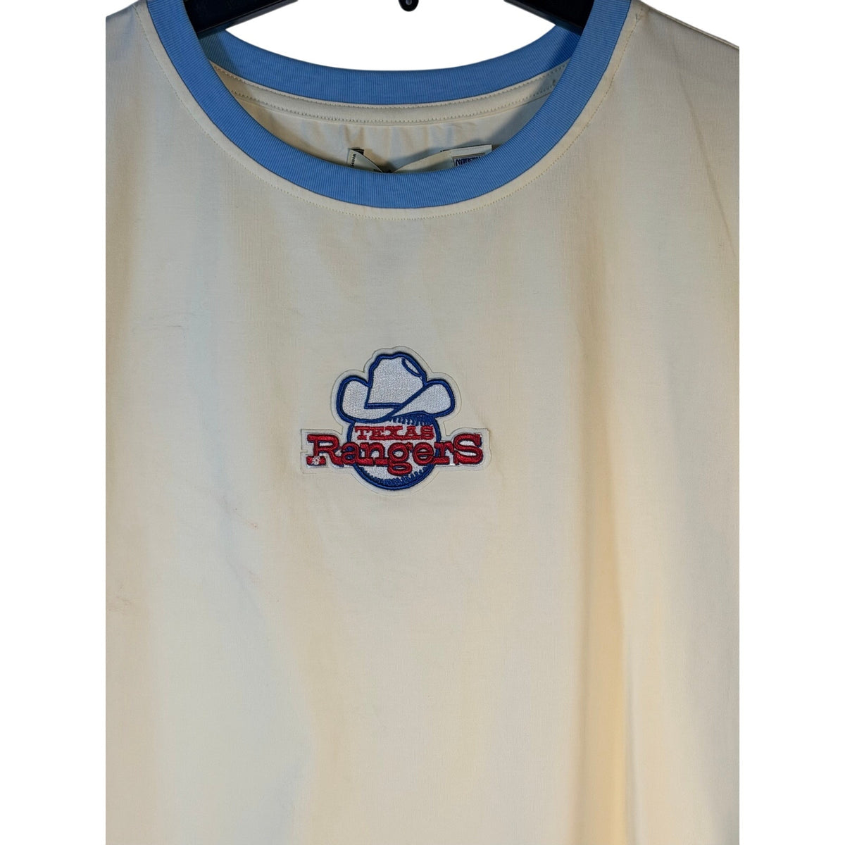 Texas Rangers MLB Pro Standard T-Shirt – Cream/Blue – Men's Size Medium
