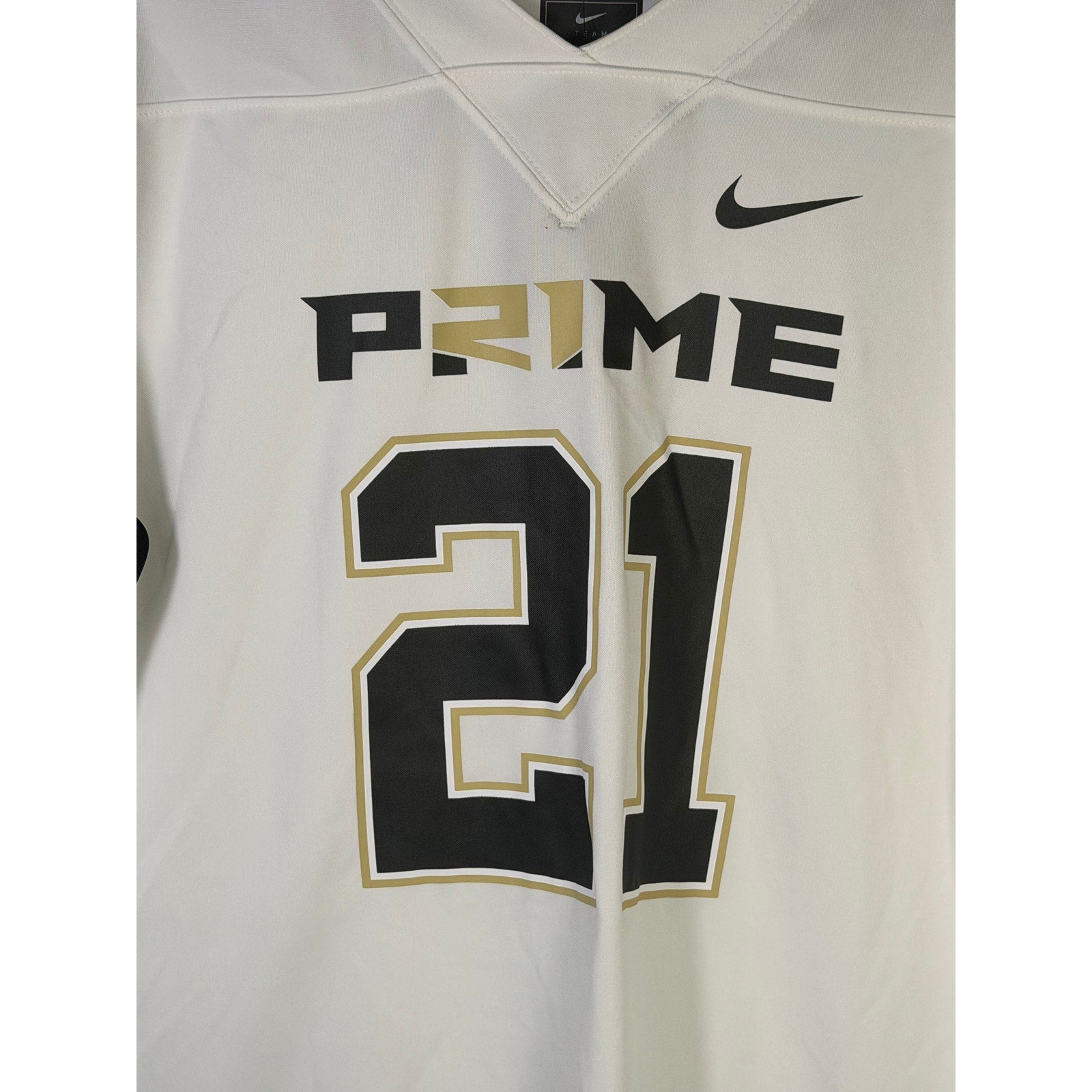 Nike PRIME 21 men's replica football jersey in white and black, size L, with tags, featuring team logo and Nike branding.