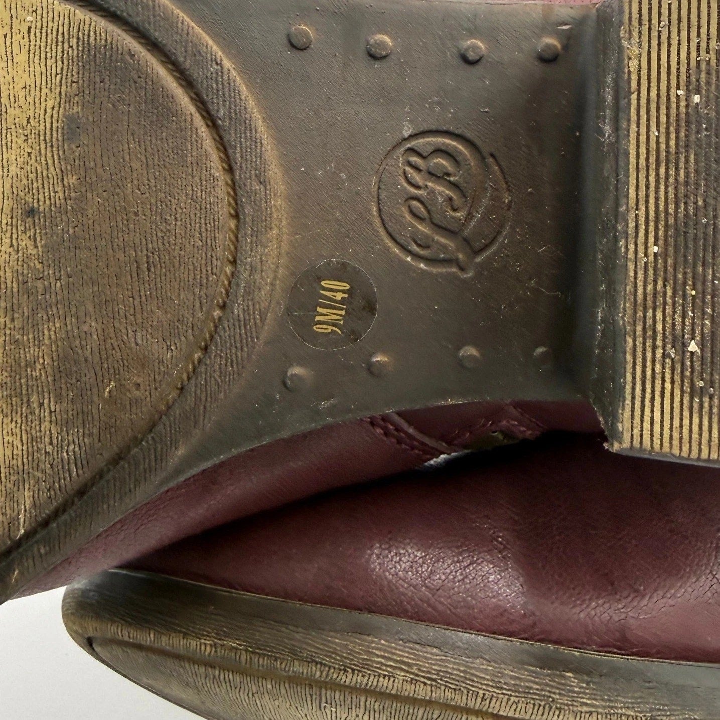 Lucky Brand Basel Burgundy Leather Ankle Booties Side Zip Stacked Heel | Size 9