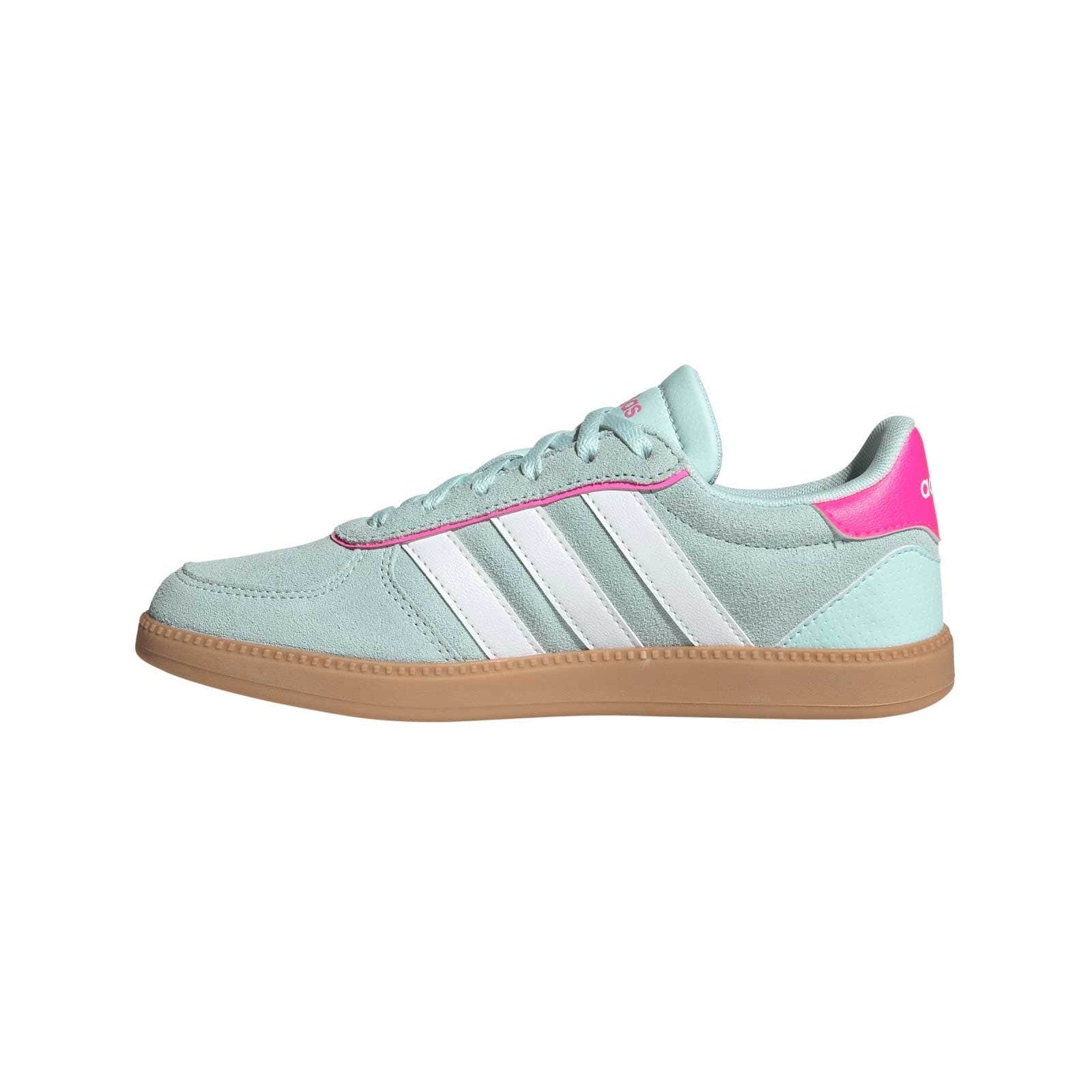 Adidas Breaknet Sleek women's sneakers in mint and pink color, size 7, featuring a stylish casual design.