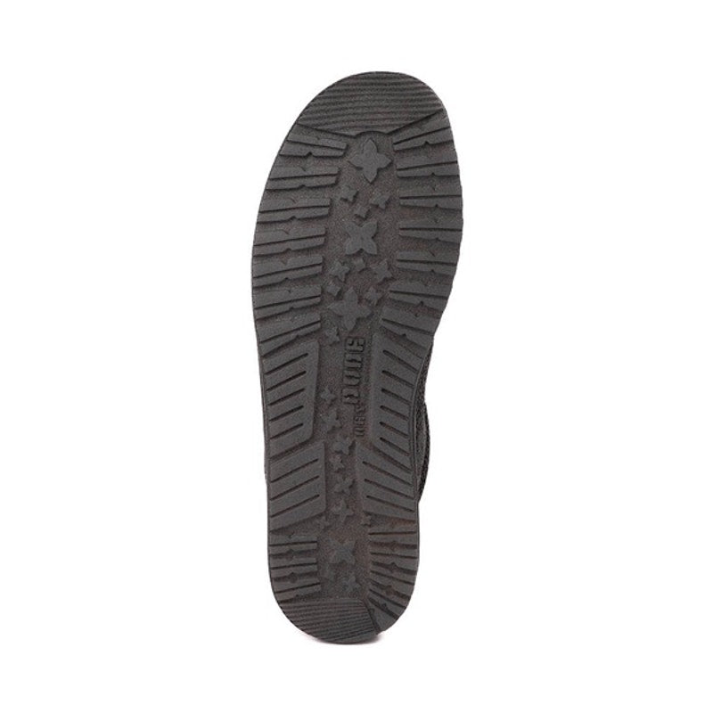 Hey Dude Wally Sox Micro men's slip-on shoes in size 8, total black, casual slip-on slippers with comfortable fabric design.