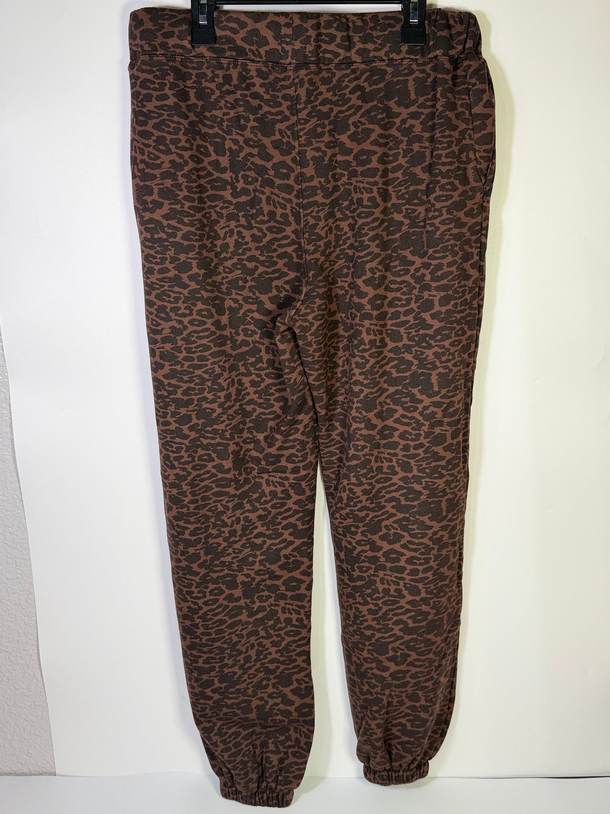 Joe's Sierra animal print jogger pants in brown, size M, featuring stylish pattern and comfortable fit.
