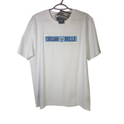 Pro Standard Chicago Bulls men's large white NBA short sleeve T-shirt with team logo and classic design.