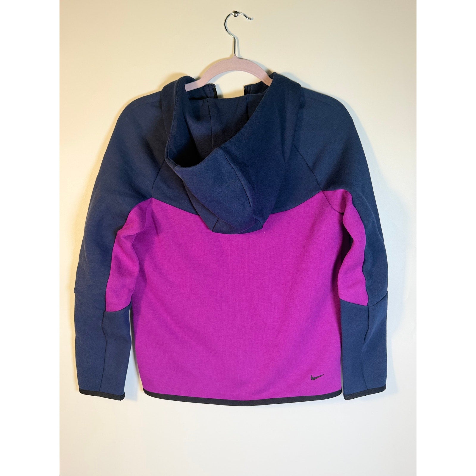 Nike Sportswear Tech Fleece hoodie for kids, full zip, purple and blue, featuring a comfortable fleece material.