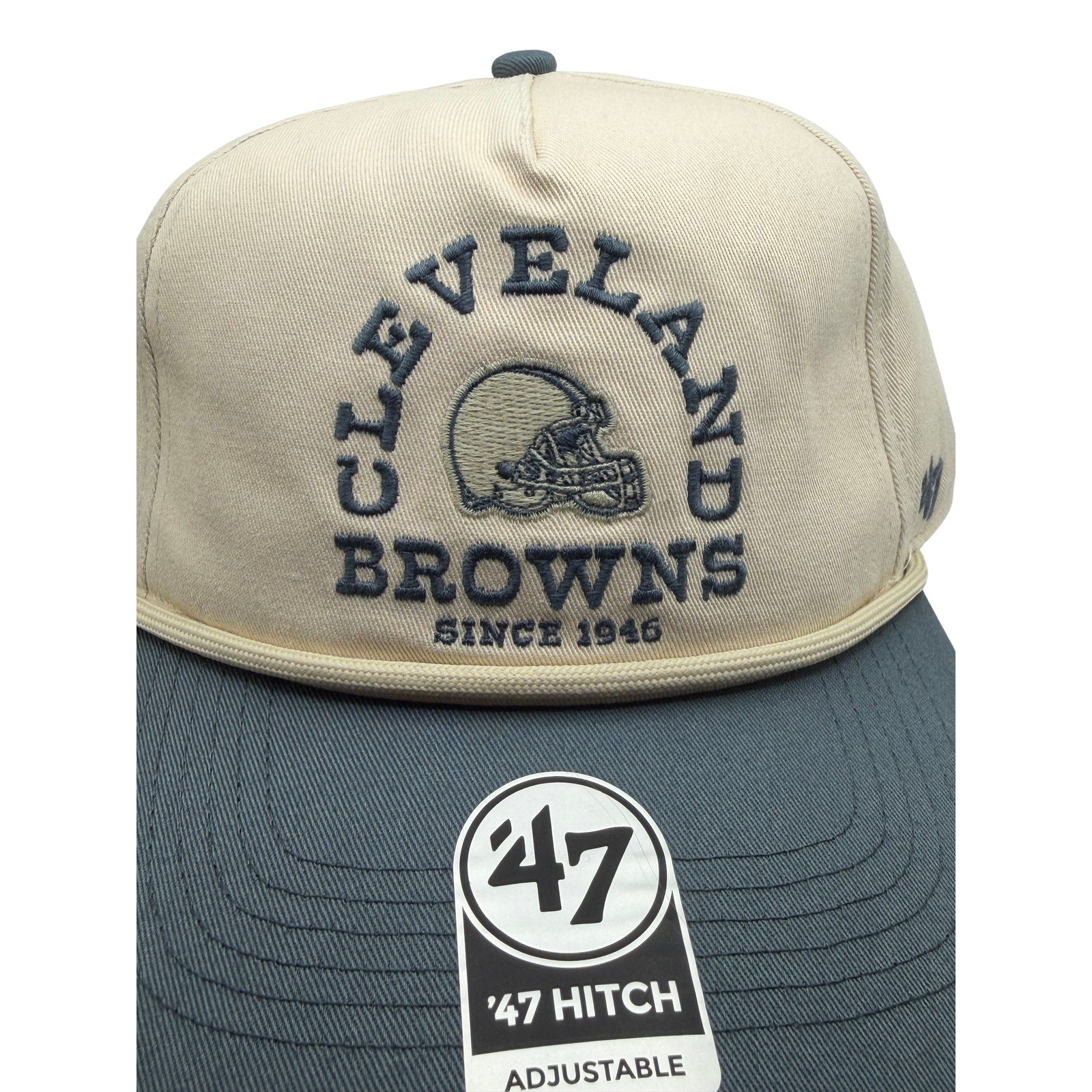 Cleveland Browns NFL ’47 Hitch adjustable snapback hat in cream and gray, new with structured fit and team logo.