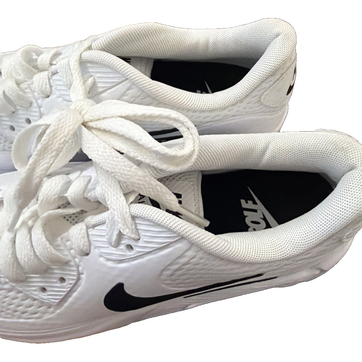 Nike Air Max 90 G golf shoes in white and black, men's size 4 / women's 5.5, new without box, featuring sporty design.