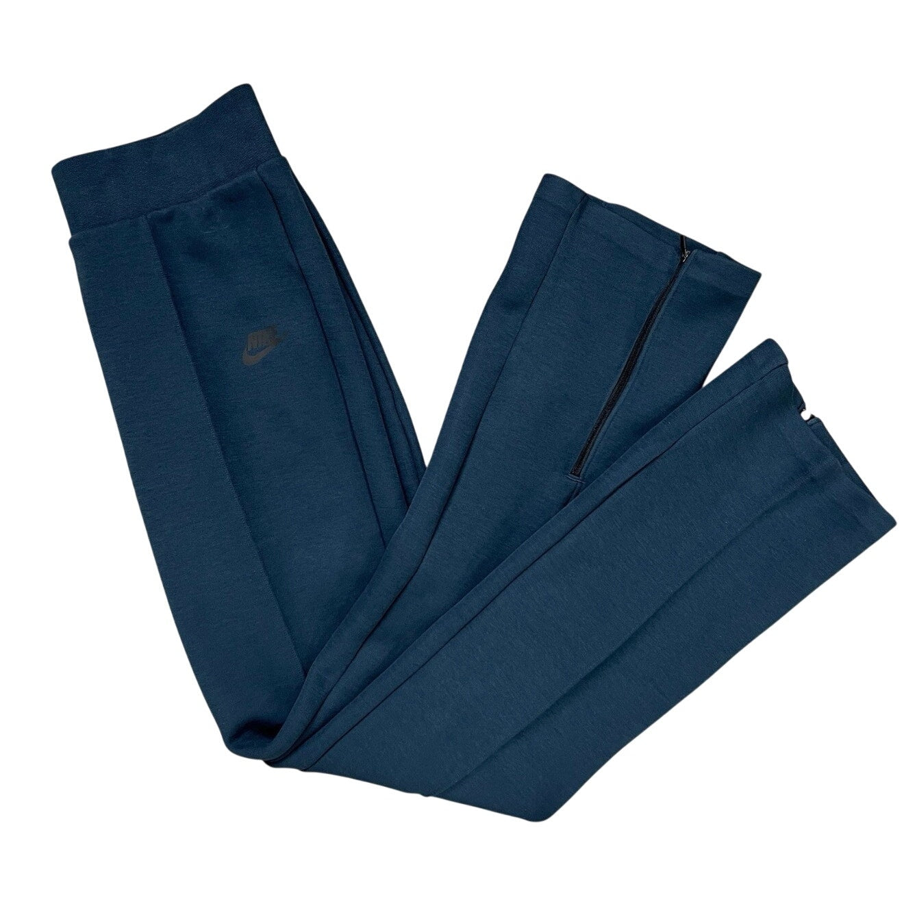 Nike Sportswear Tech Fleece high-waisted slim sweatpants for women in navy, size XXL, featuring a comfortable fit and tech fleece material.