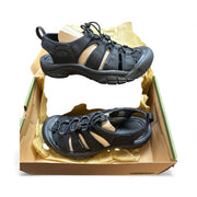 Men’s Keen Newport H2 triple black sandals, size 8.5, featuring durable straps and open-toe design for outdoor water activities.